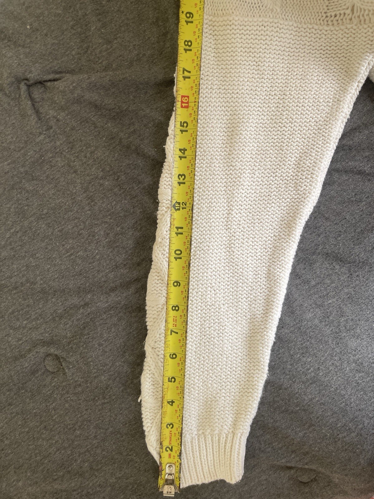 VTG Sugar Co. Ltd. Patchwork Cable Knit Hoodie Sweater In White Sz M