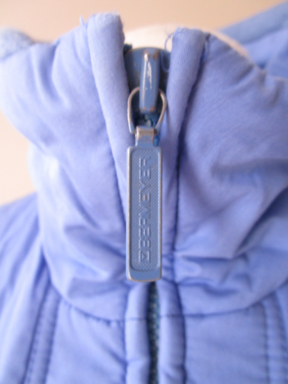 VINTAGE OBERMEYER WOMENS DOWN FILLED VEST, FABULOUS CONDITION! MULTI POCKETS