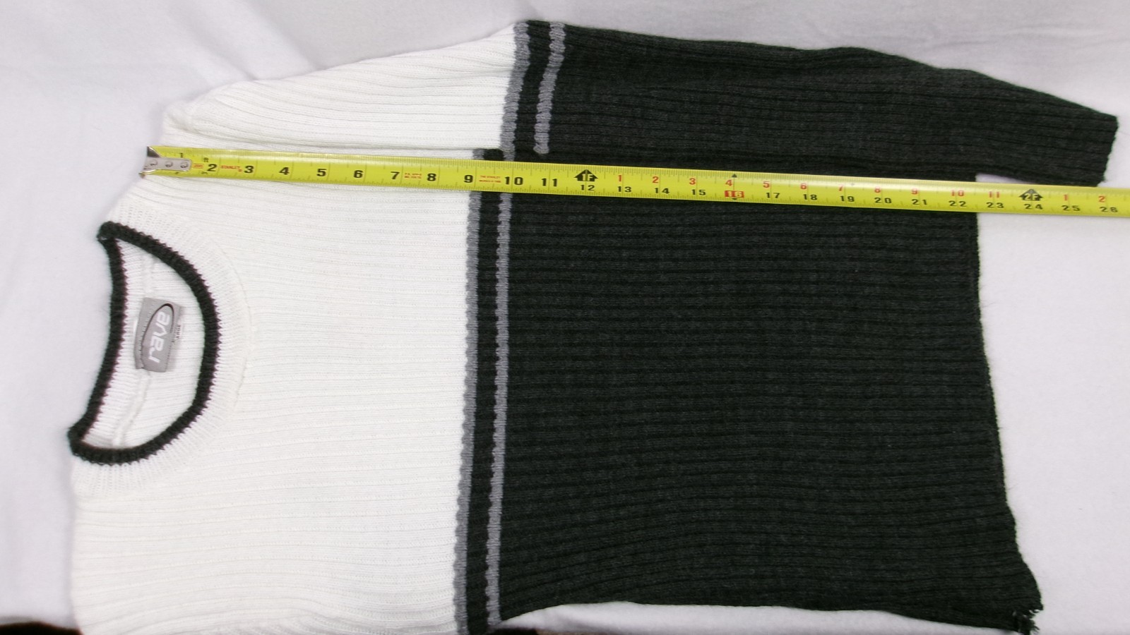 Rave Y2K Colorblock Ribbed Knit Sweater Black White Gray Large USA