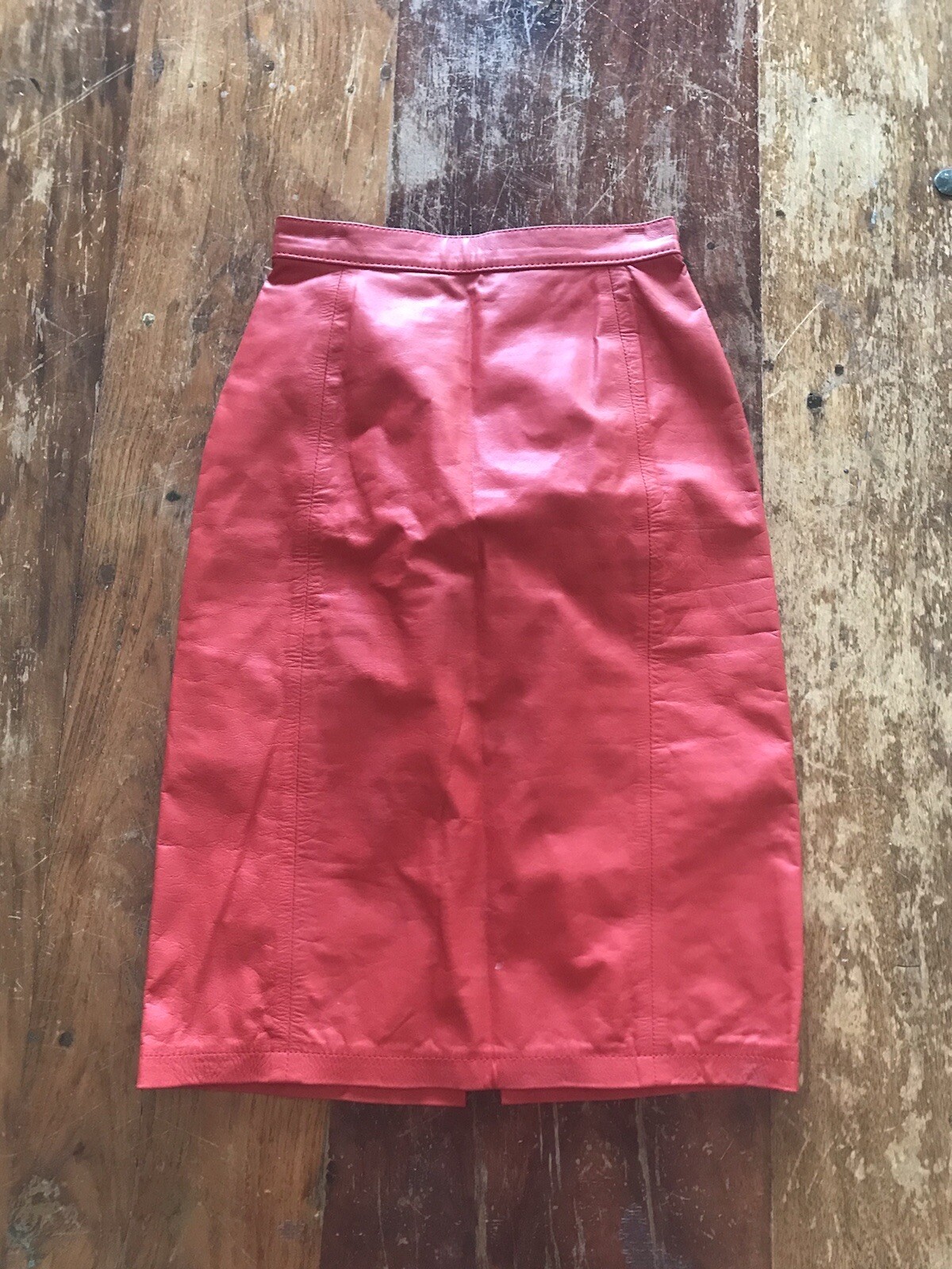 VTG 80s lipstick red leather pencil skirt sexy daring form fitting valley girl