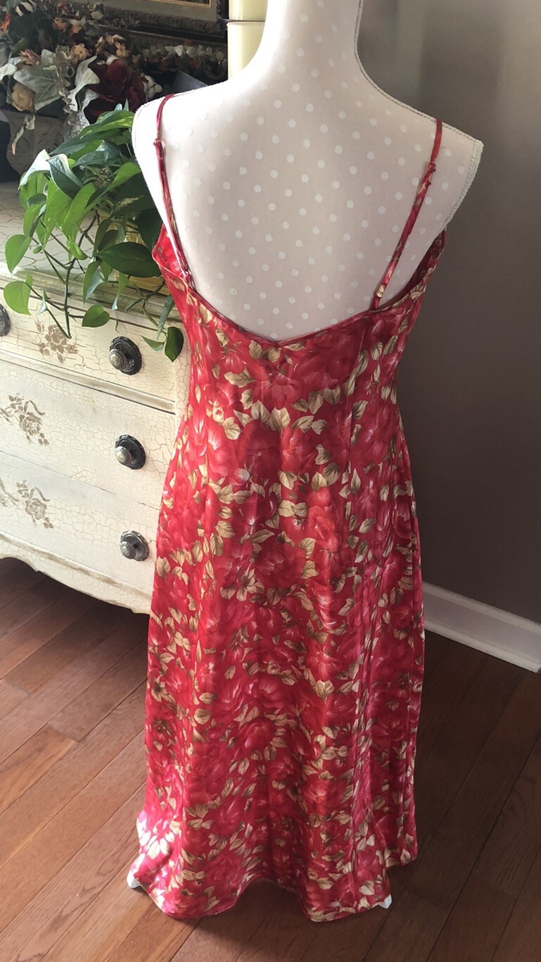 Cato Dark Red Silky Long Nightgown Floral w/lace 100% Polyester Women’s M