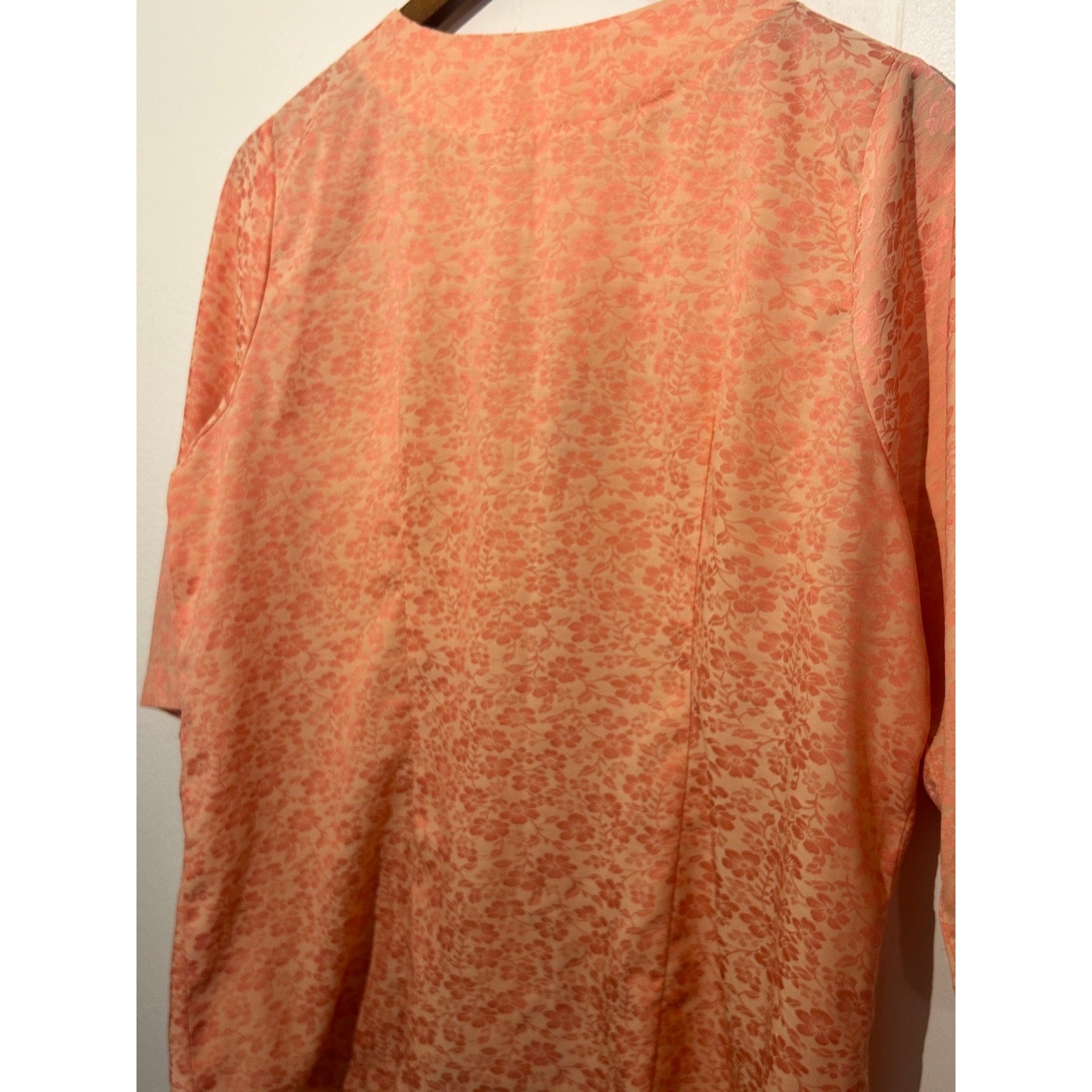 Vintage 1960s 1970s Coral Peach Brocade Blouse Shirt Western Contrast Trim Mod