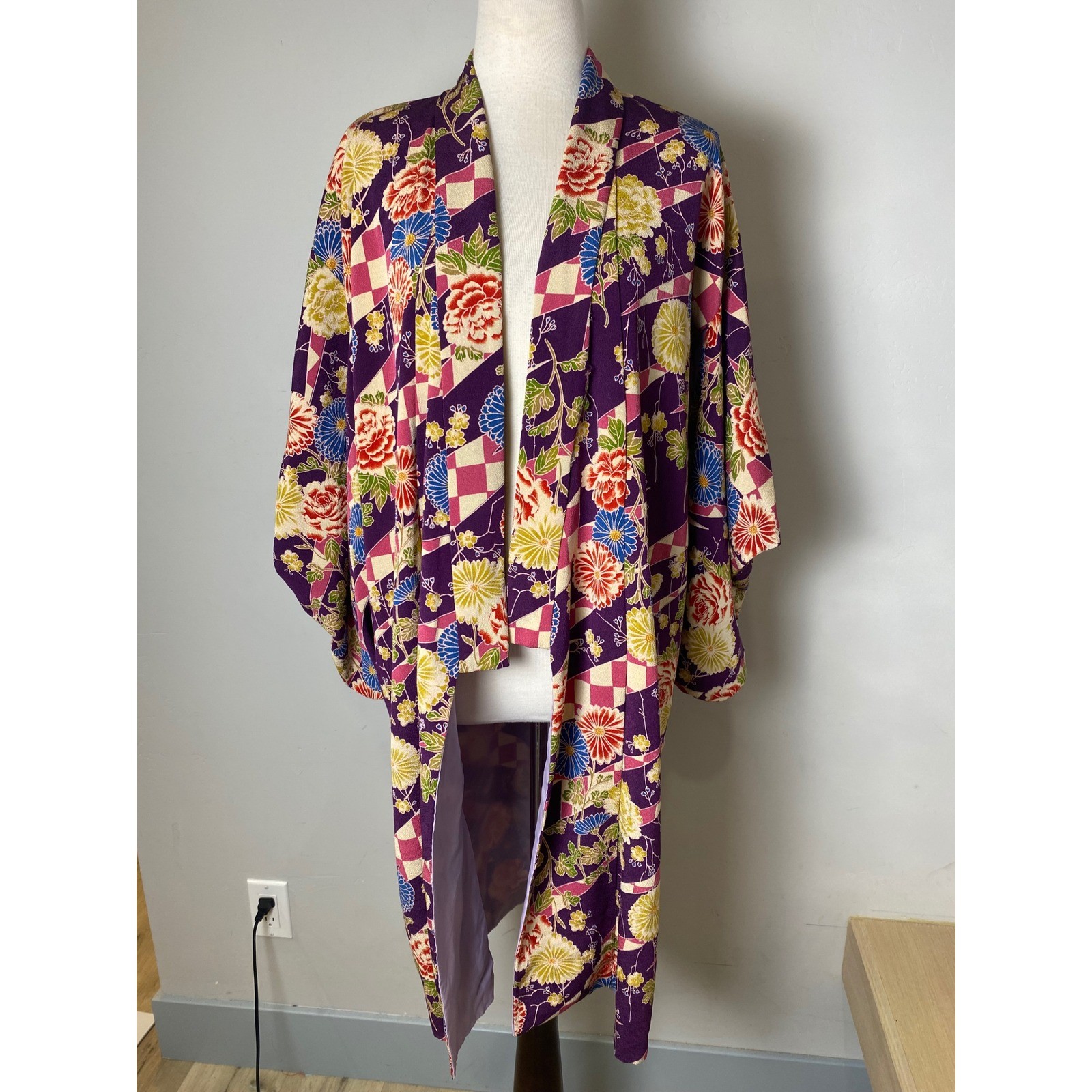Vintage 1920s 30s Japanese Kimono Robe Purple Floral Showa Era Antique