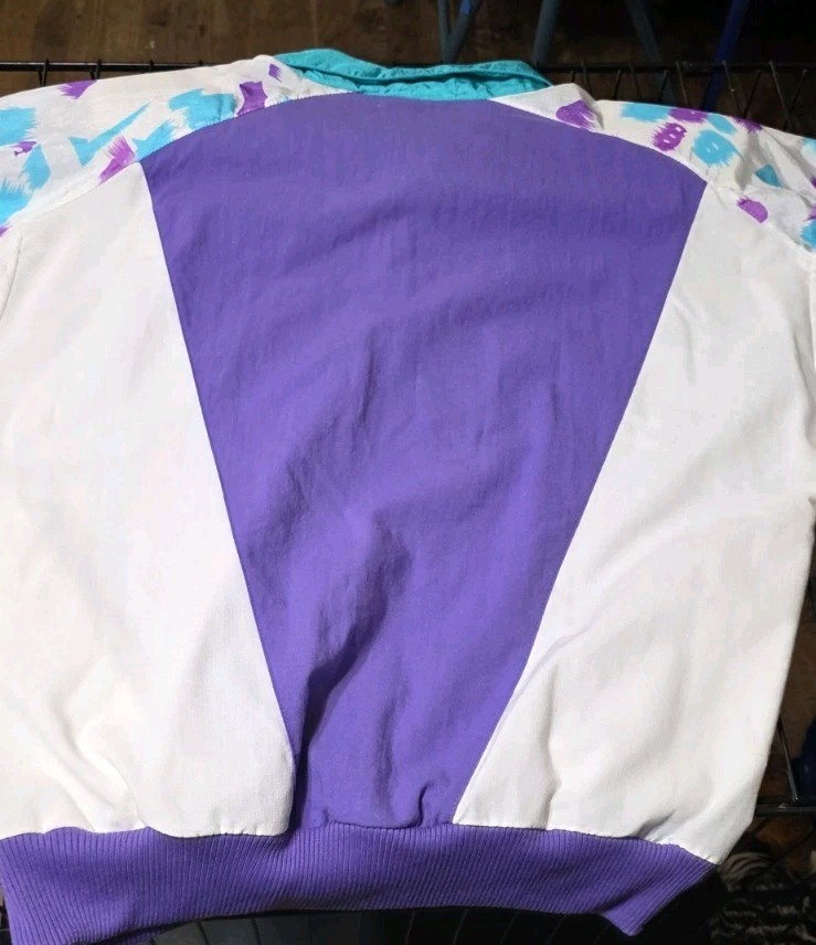 1980 /1990s Womans Pullover Casual Isle Colorblock