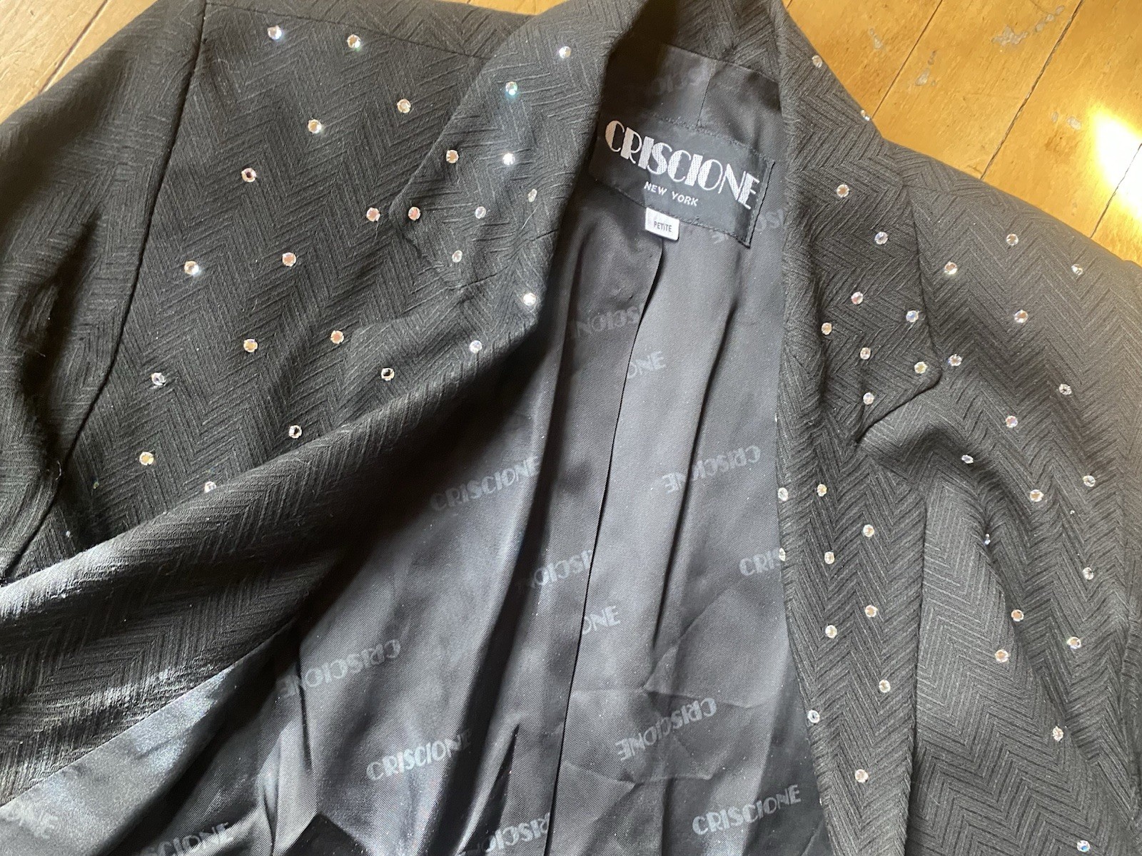 Black Crisione Blazer Ladies Sz 12 P Rhinestones Shoulder Pads Pockets Good Cond