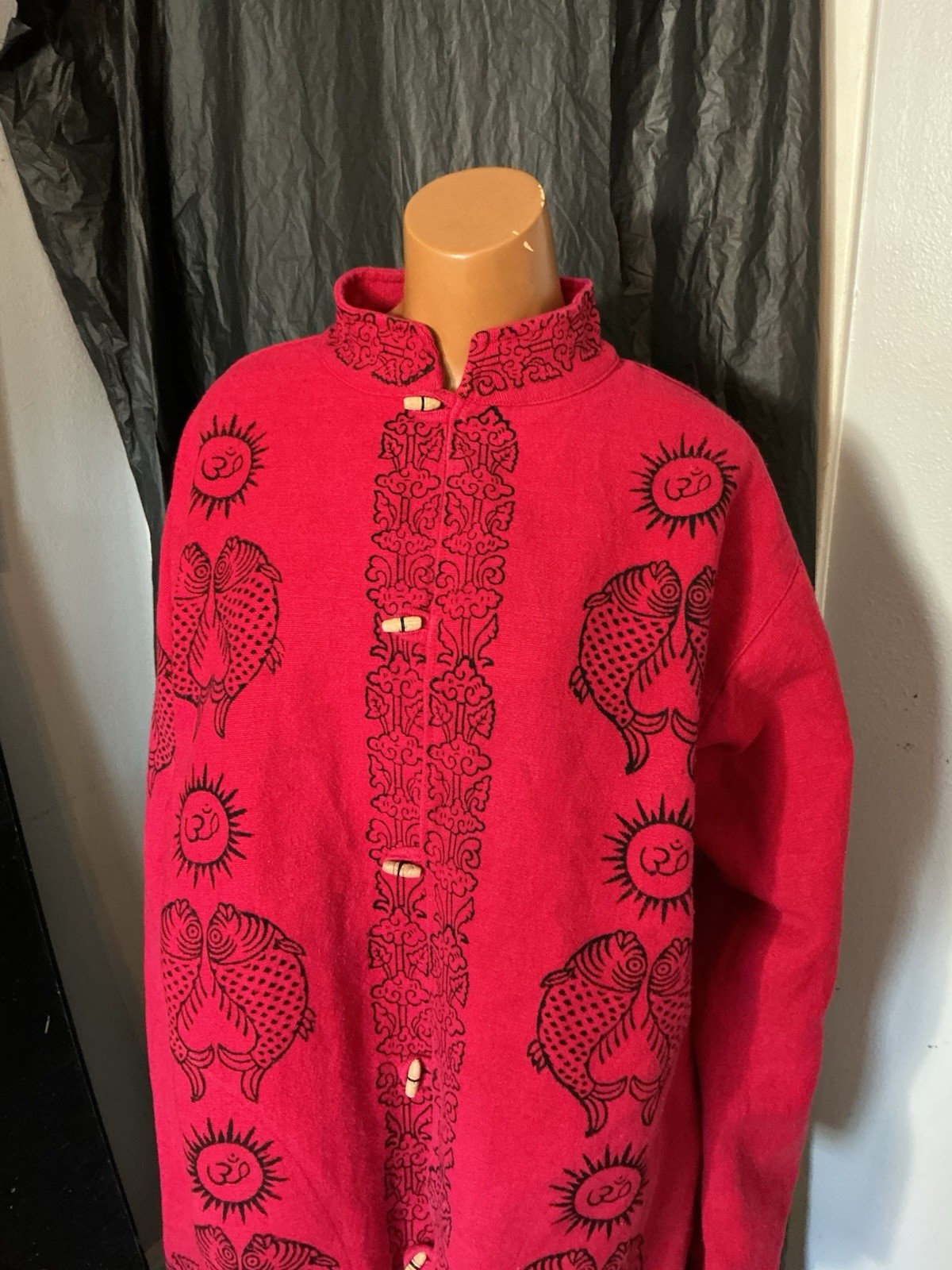 Vintage Ganesh Himal Trekking & Trading Co. Nepal Fish Red Oriental Tang Jacket