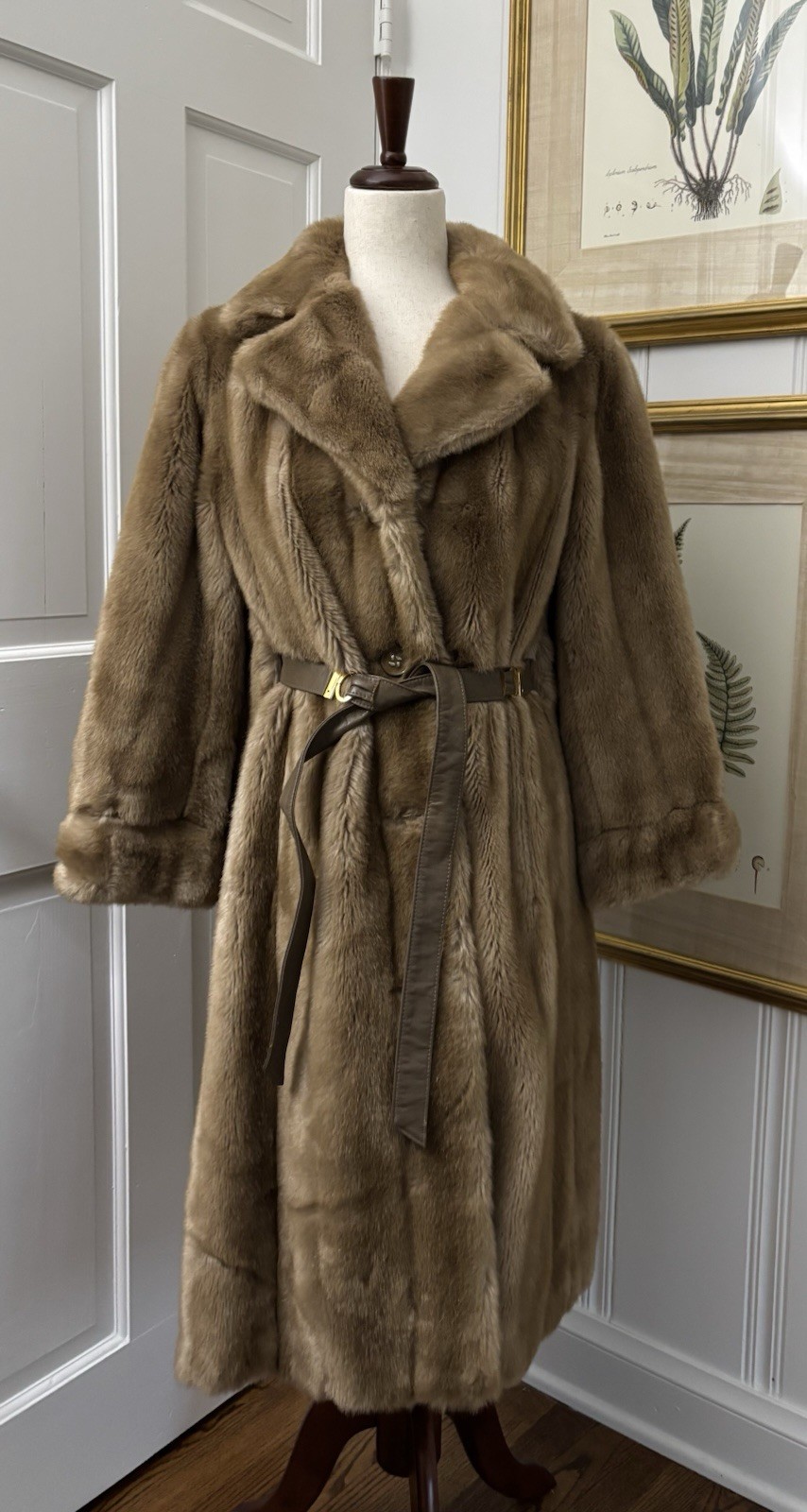 Vintage 1970’s Grandella Sportowne Faux Mink Fur Honey Brown Mid Thigh Coat M L
