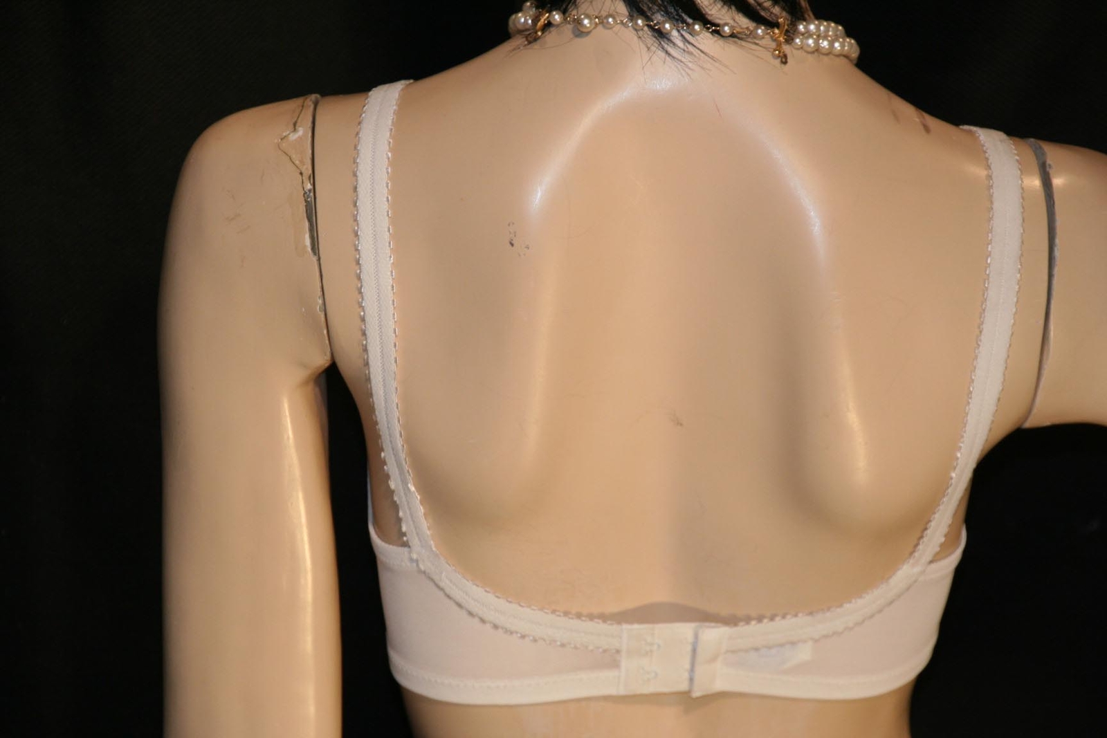 NOS 34B VTG 70s BRA Seamless Cup X’TRA COMFORT Exquisite Form P3150 Vanity Fair