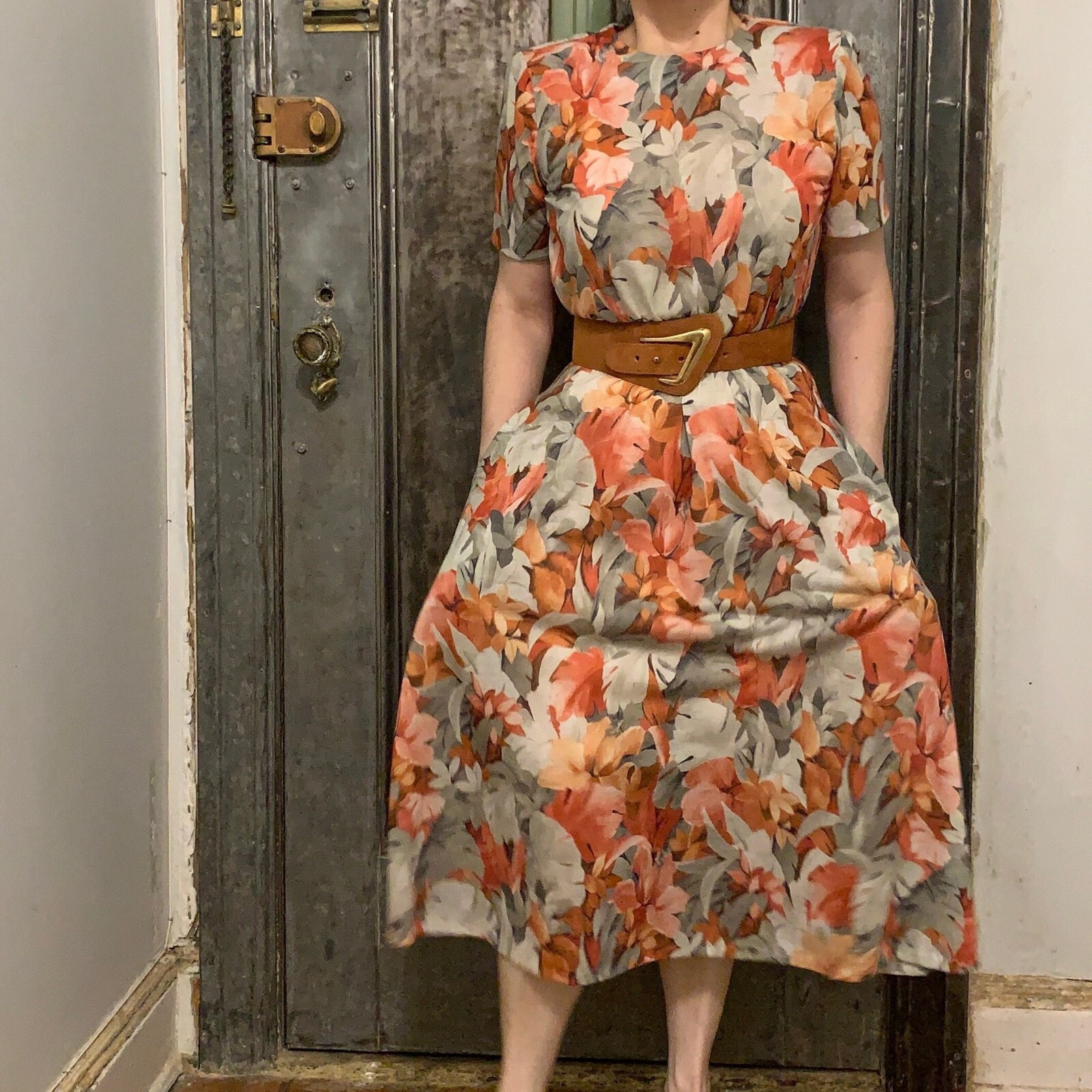 Vintage 80s 90s Willow Ridge Floral boho loose fit short sleeve floral midi to
