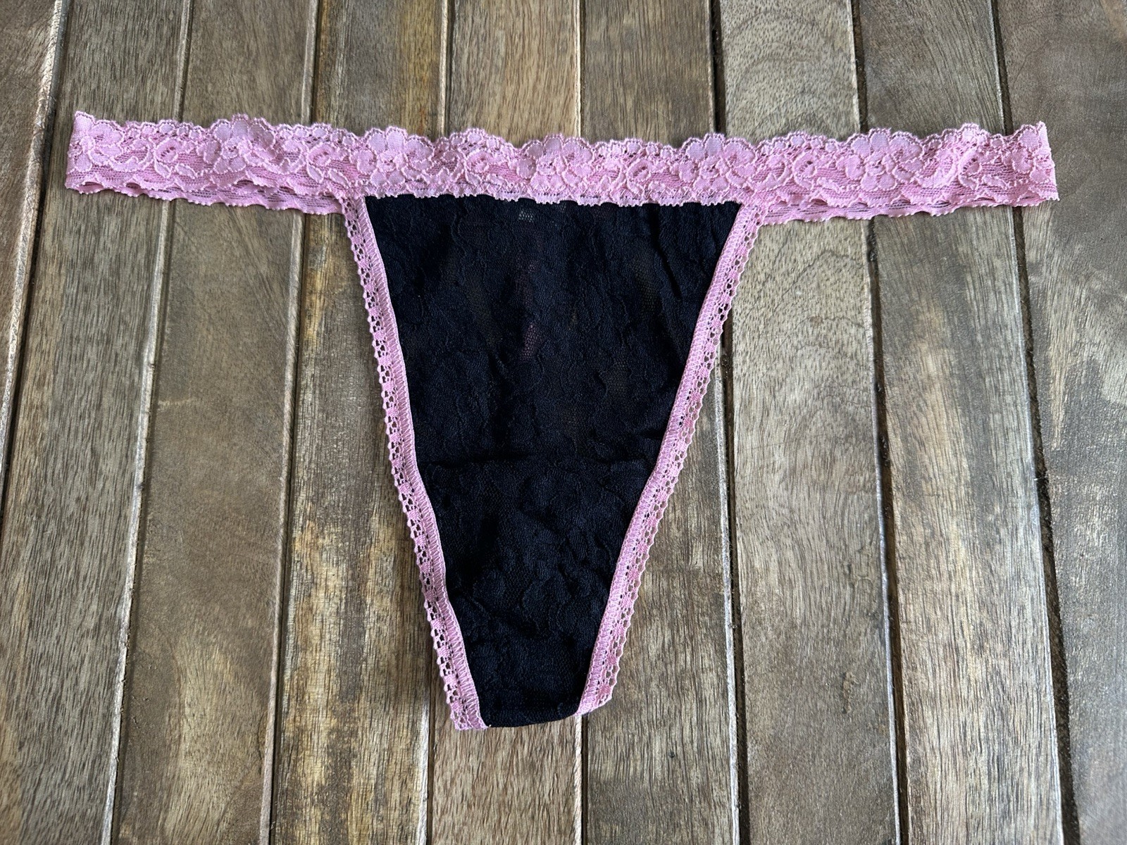 Vtg Hanky Panky One Size S M L Black & Pink Lace Thong String Bikini Panties