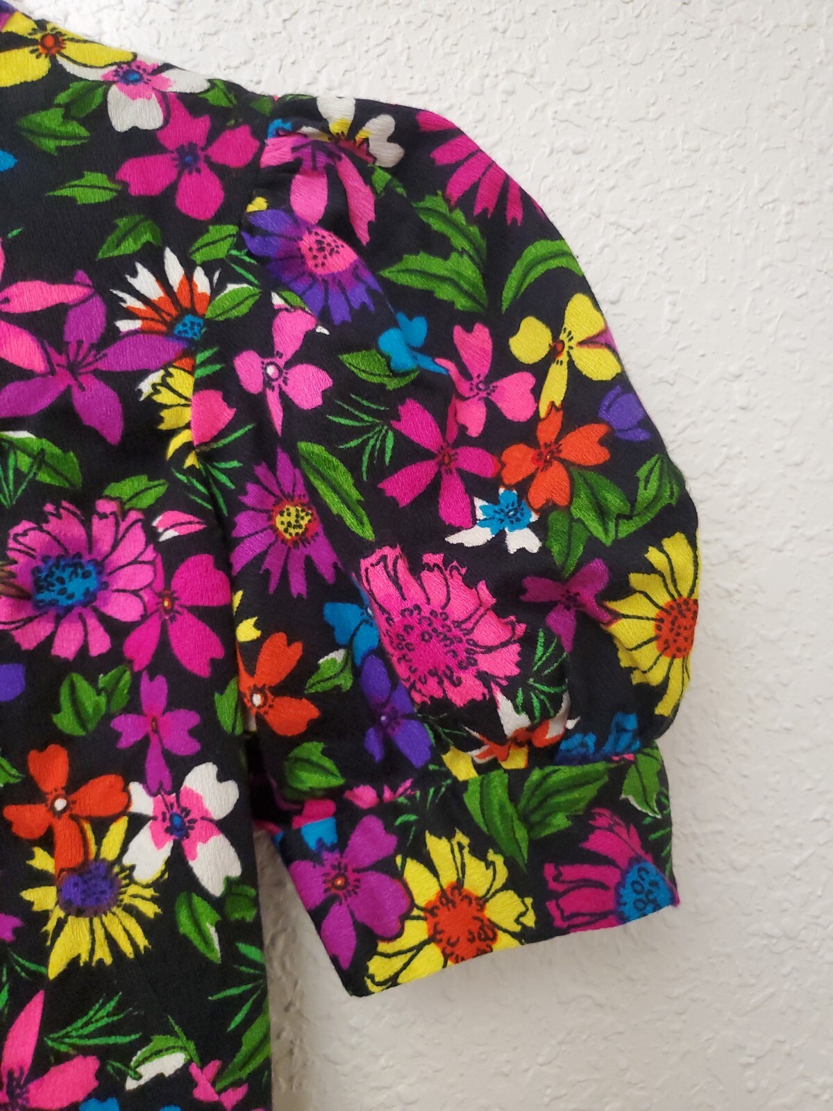 VTG 70s Maxi Dress Womens Short Sleeves Black Colorful Vibrant Floral Zipper