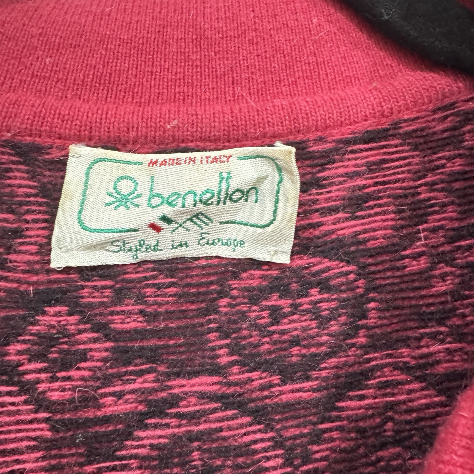 Benetton Italy Sweater Dress Size 44 Pink Black Knit Long Sleeve Abstract Vtg