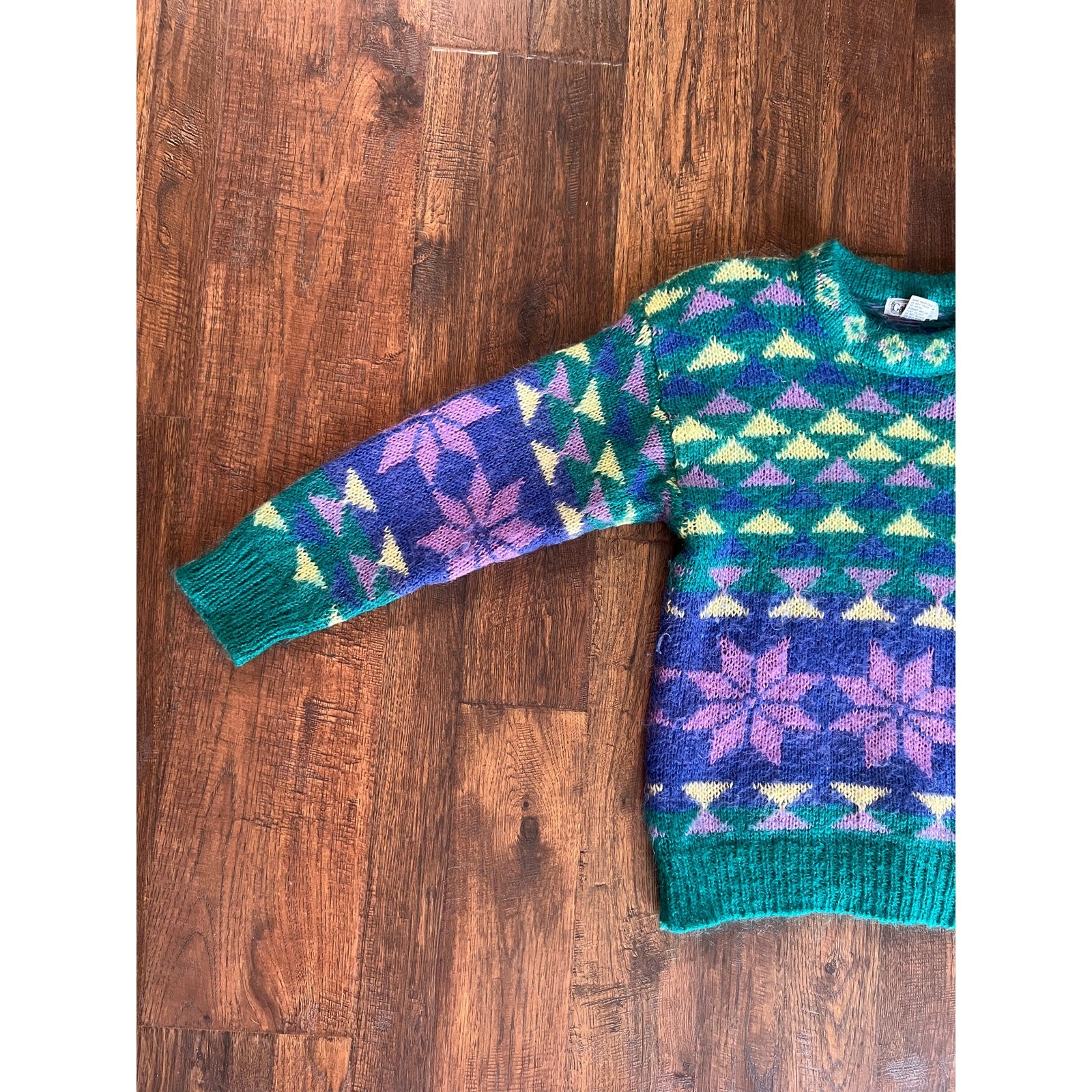 Vintage Knit Pullover Sweater – All Over Geometric Pattern – Gallagher – Small