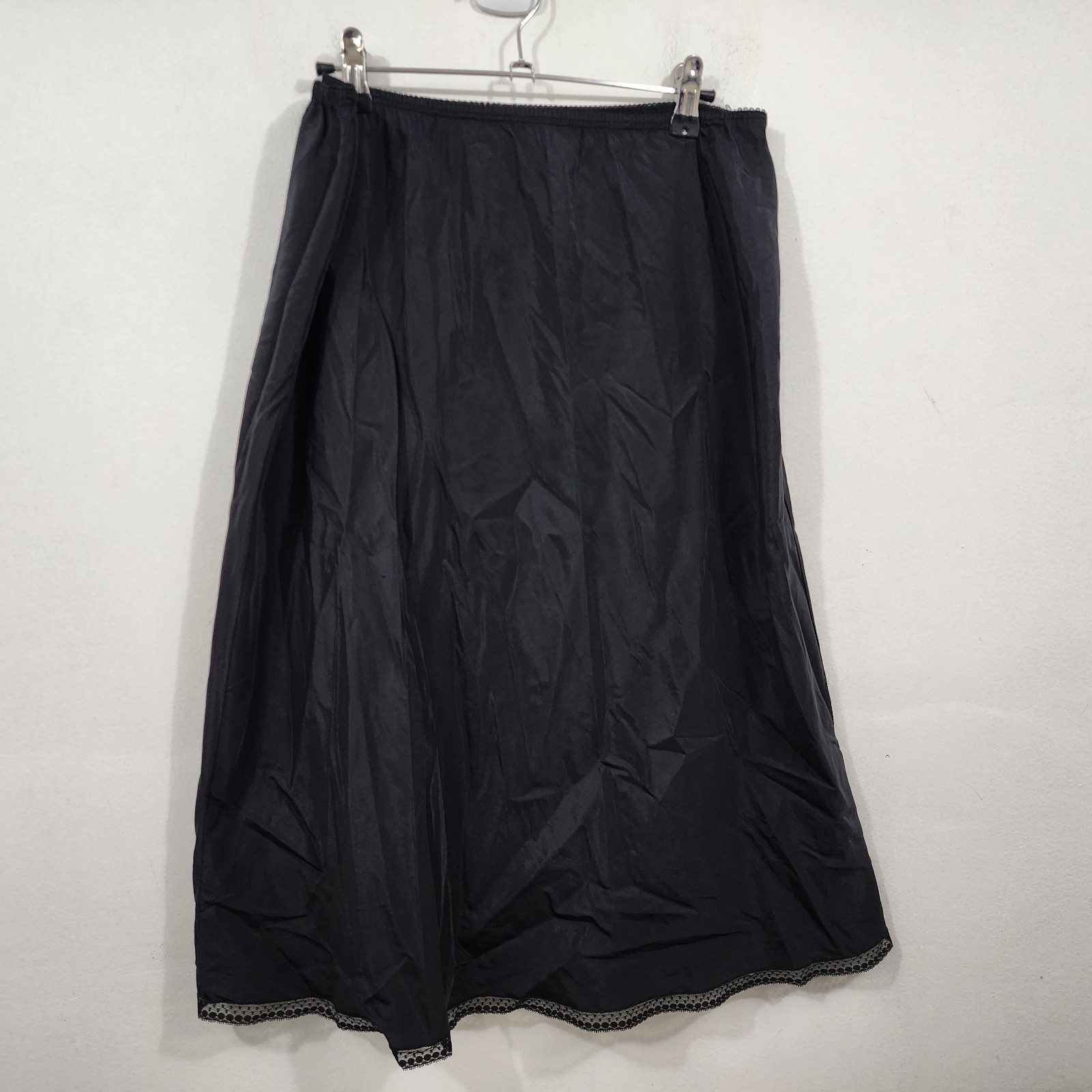 Vintage Barbizon Half Slip Nylon Lace Trim Skirt Black Crepe Remarque Size XL