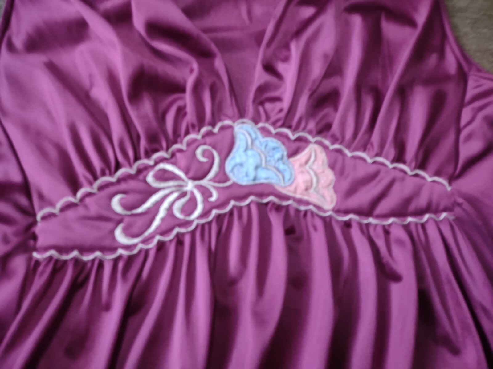 Vtg Lorraine Nightgown Small Long Purple Nylon Embroidery Accent Plum