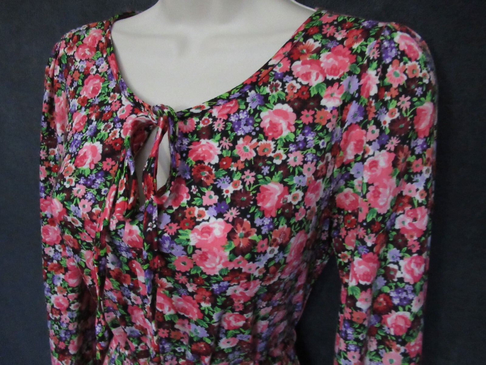 70’s Vintage Eva Robert Janan Italy Black Pink Floral Keyhole Belted Midi Dress