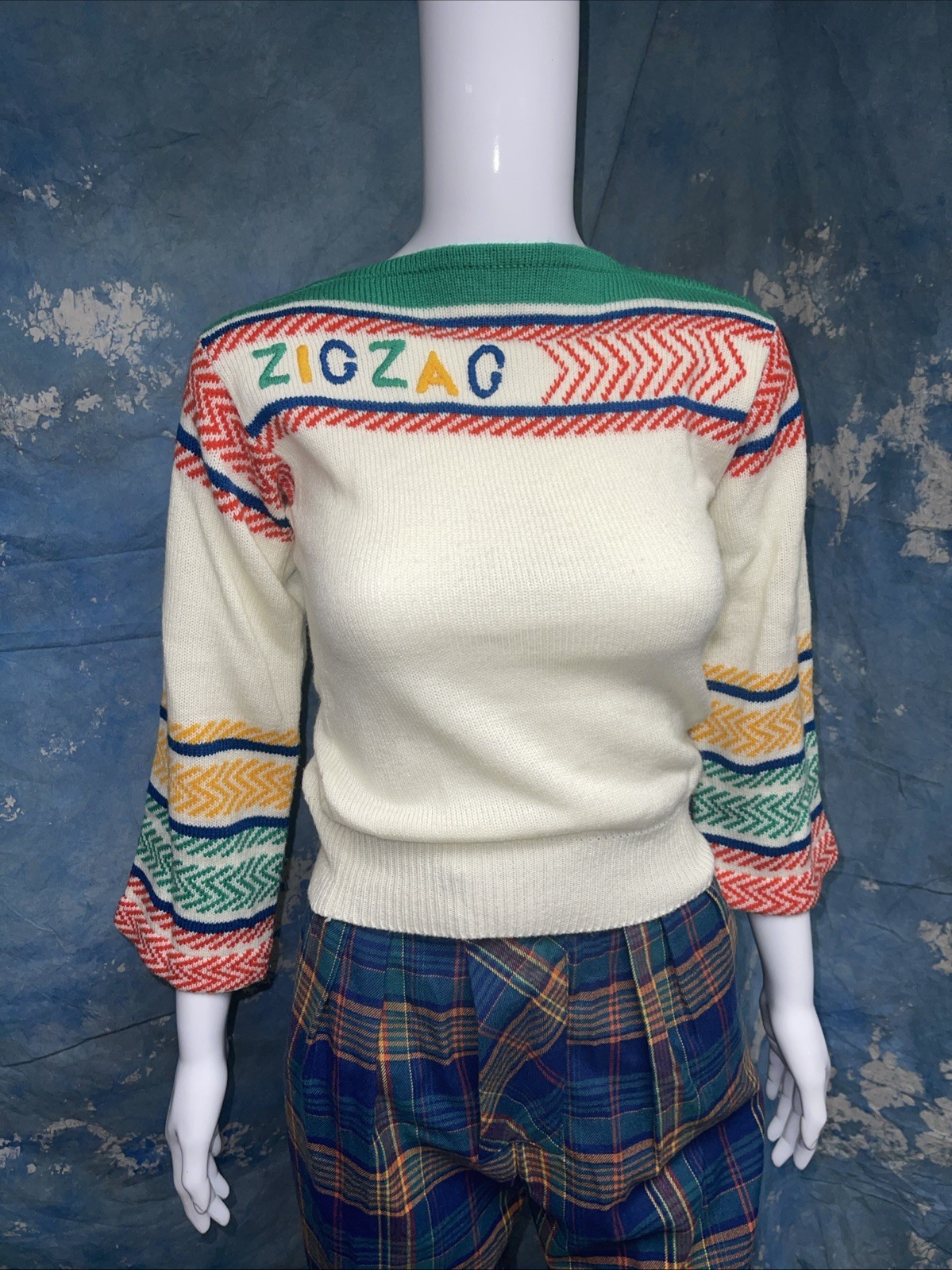 Vintage 1980s Juniors Women’s Girltown Zig Zag Acrylic Sweater 3/4 Sleeve S/M