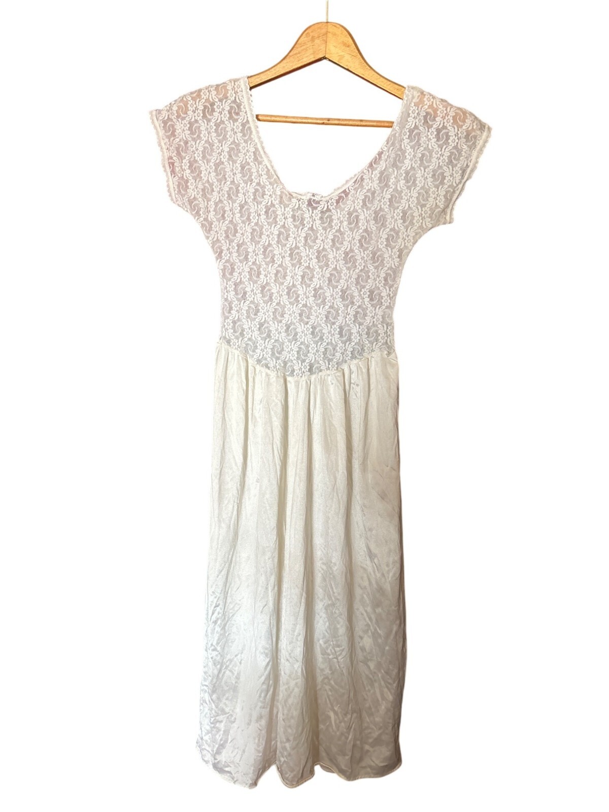 VTG Gloria Vanderbilt White Nylon Nightgown Med Lace Rhinestone Bow USA Stretch