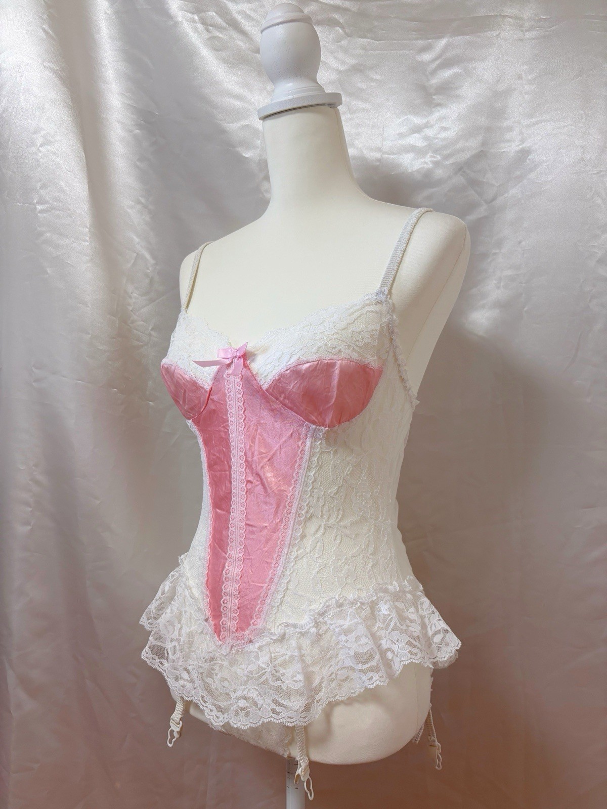 Vintage 80s Lace Pink White Lingerie Teddy Nightgown Romper Bodysuit USA Kawaii