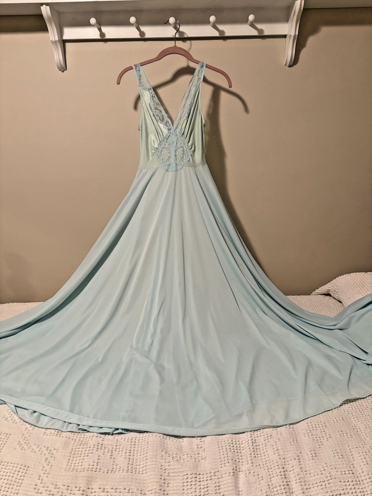 VTG Olga Bodysilk LOT Sz S Negligee & 1 Robe Set Aqua Pale Yellow Lavender -Read