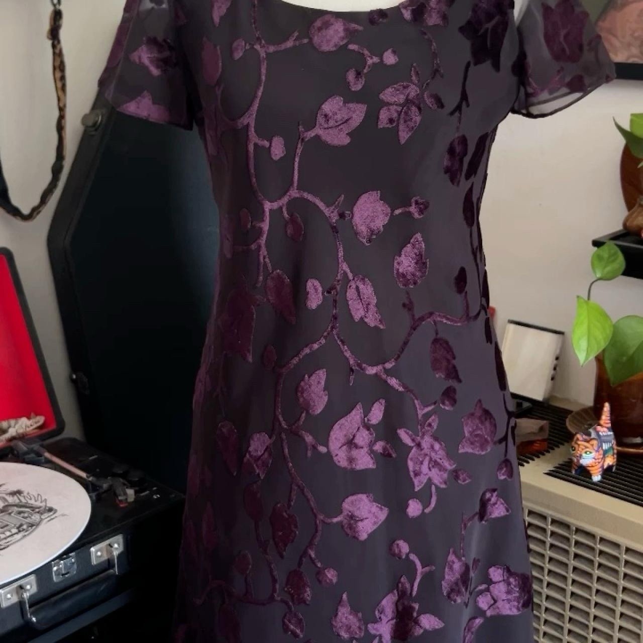 Whimsical Jones New York Black & Purple Floral Dress With Sheer Sleeves