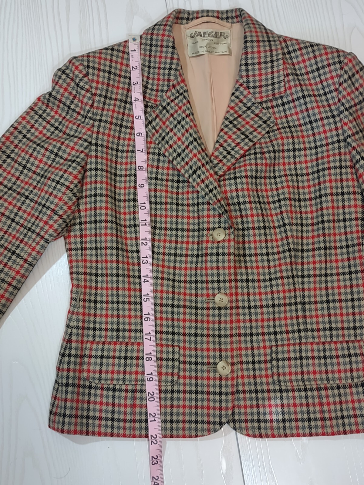 Vtg Jeager Blazer Size 10, 100% Wool, Exterior Colors Cream, Gray, Red, & Black