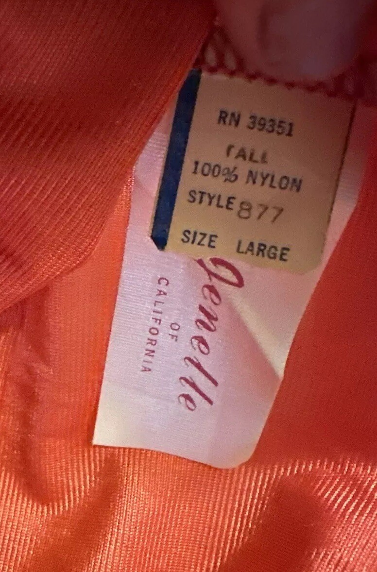 Vtg Jenelle Of California Low Cut Sexy Coral Lace Nightgown Lingerie Large