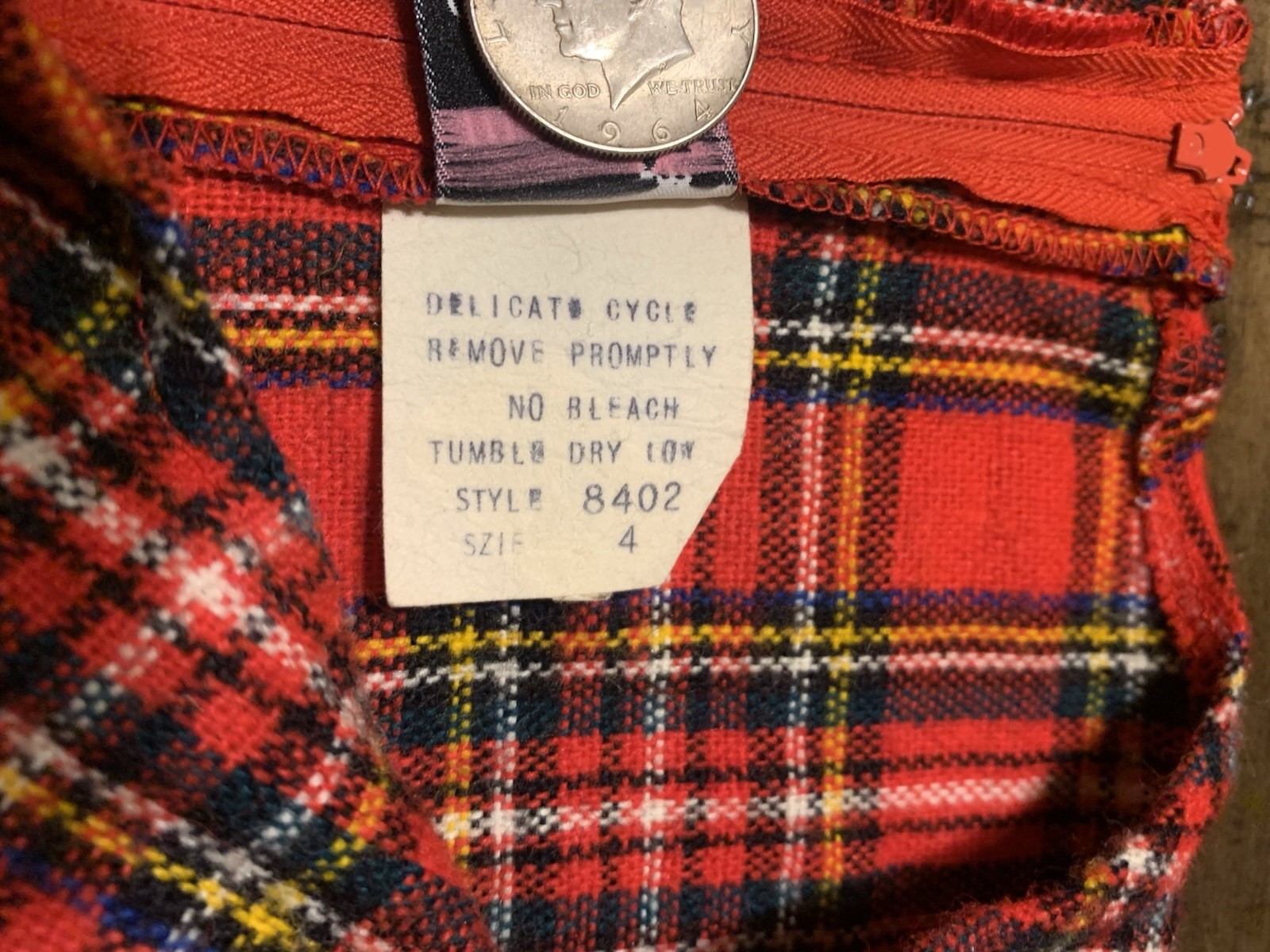 1960s Mary Jane Red Tartan Plaid Jumper Dress – Vintage Size 4 Fits S/M Holiday