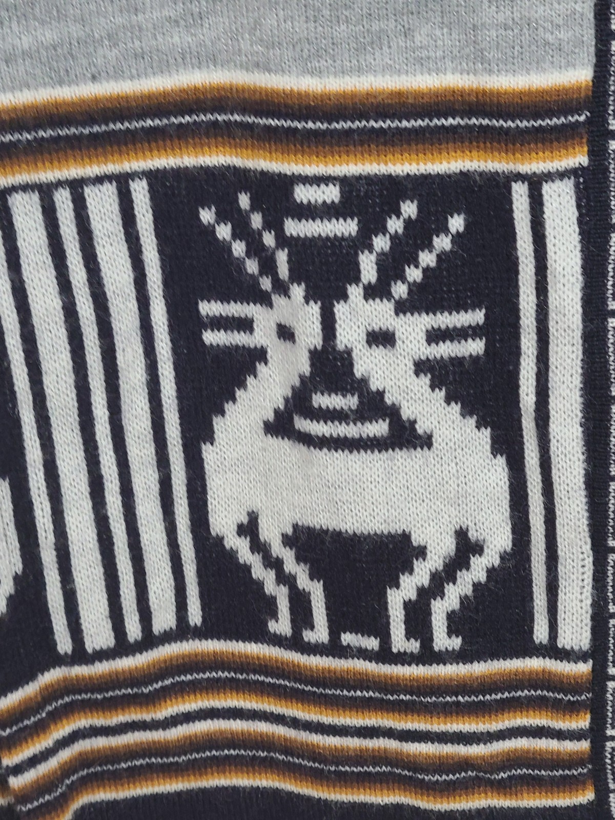 Vtg 70s Long Cardigan Sweater M Gray Knit Two Head Alpaca Intarsia Border Retro