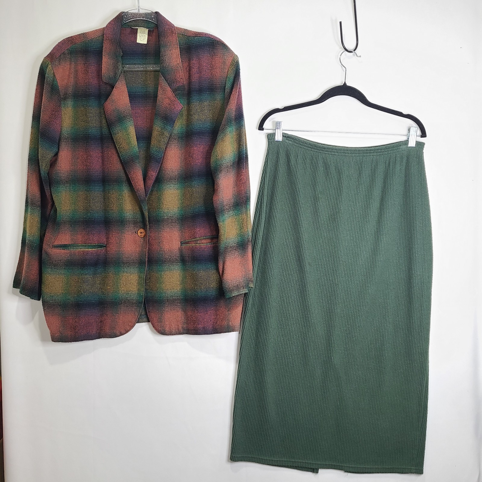 Vtg 2pc Skirt Suit Set Colorful Plaid Blazer/Ribbed Green Stretch Skirt Large