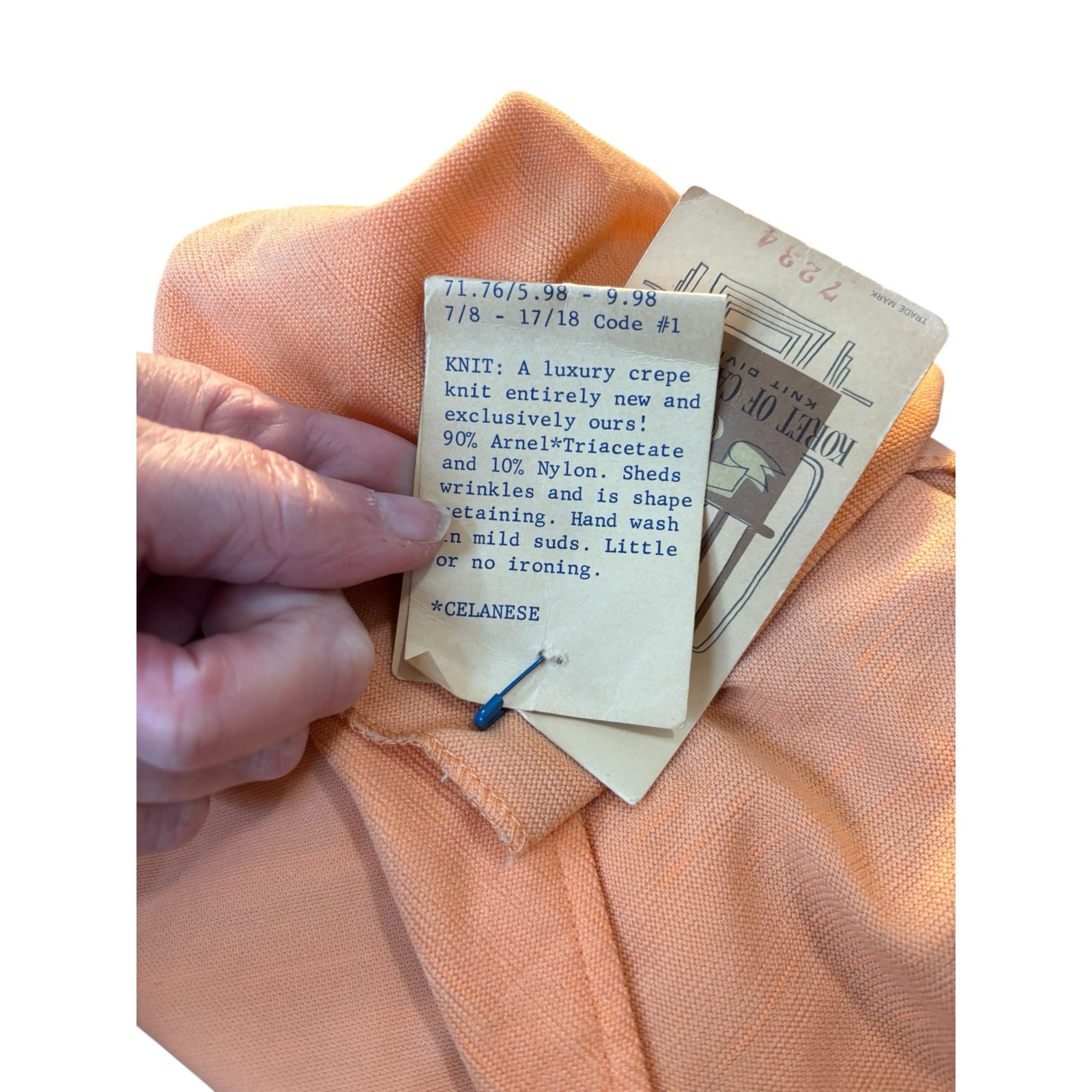 Vintage Koret of California Bengara Wing Collar Shirt Apricot Crepe Knit NOS