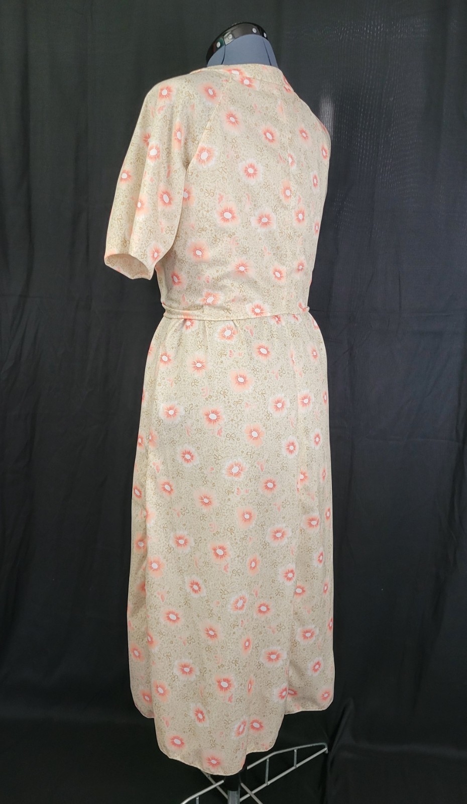 Vintage Cream/Gold/Coral Floral Dress w Wrap Around Overblouse Size XL?