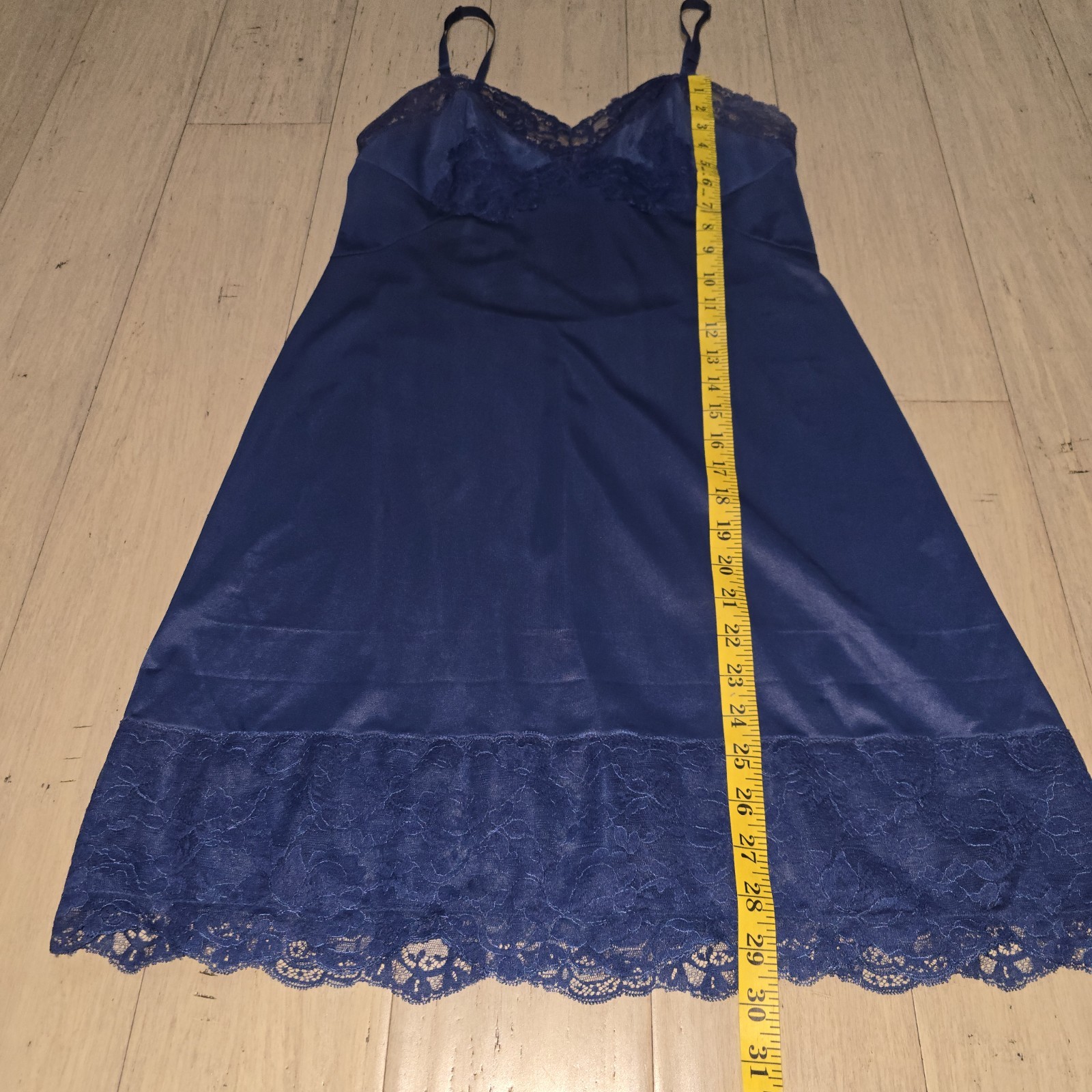 Vintage Vassarette Blue Full Slip Size 34 Lace Antron III Nylon Munsingwear 70s