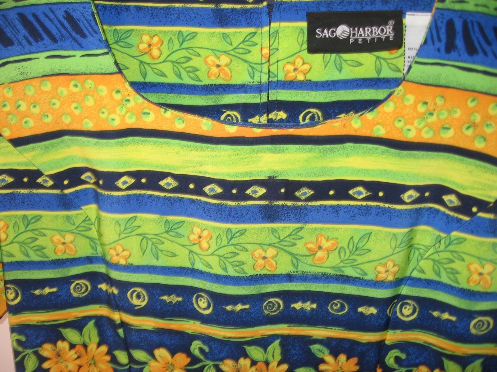 VINTAGE SAG HARBOR BLUE/YELLOW/GREEN FLORAL POLYESTER MINI DRESS – 10 PETITE