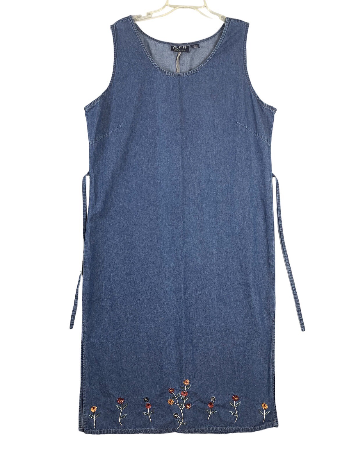MPH Blues 1X Denim Maxi Dress Sleeveless Floral Embroidery Tie Waist Vintage