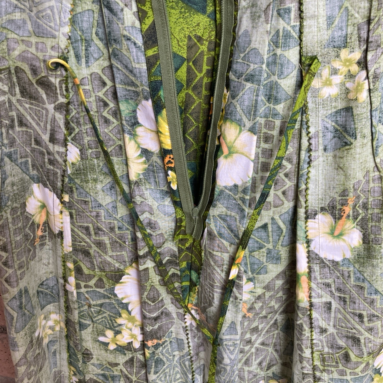 Vintage Sears Hawaiian Fashions Muumuu Womans Maxi Dress Tropical Floral Green