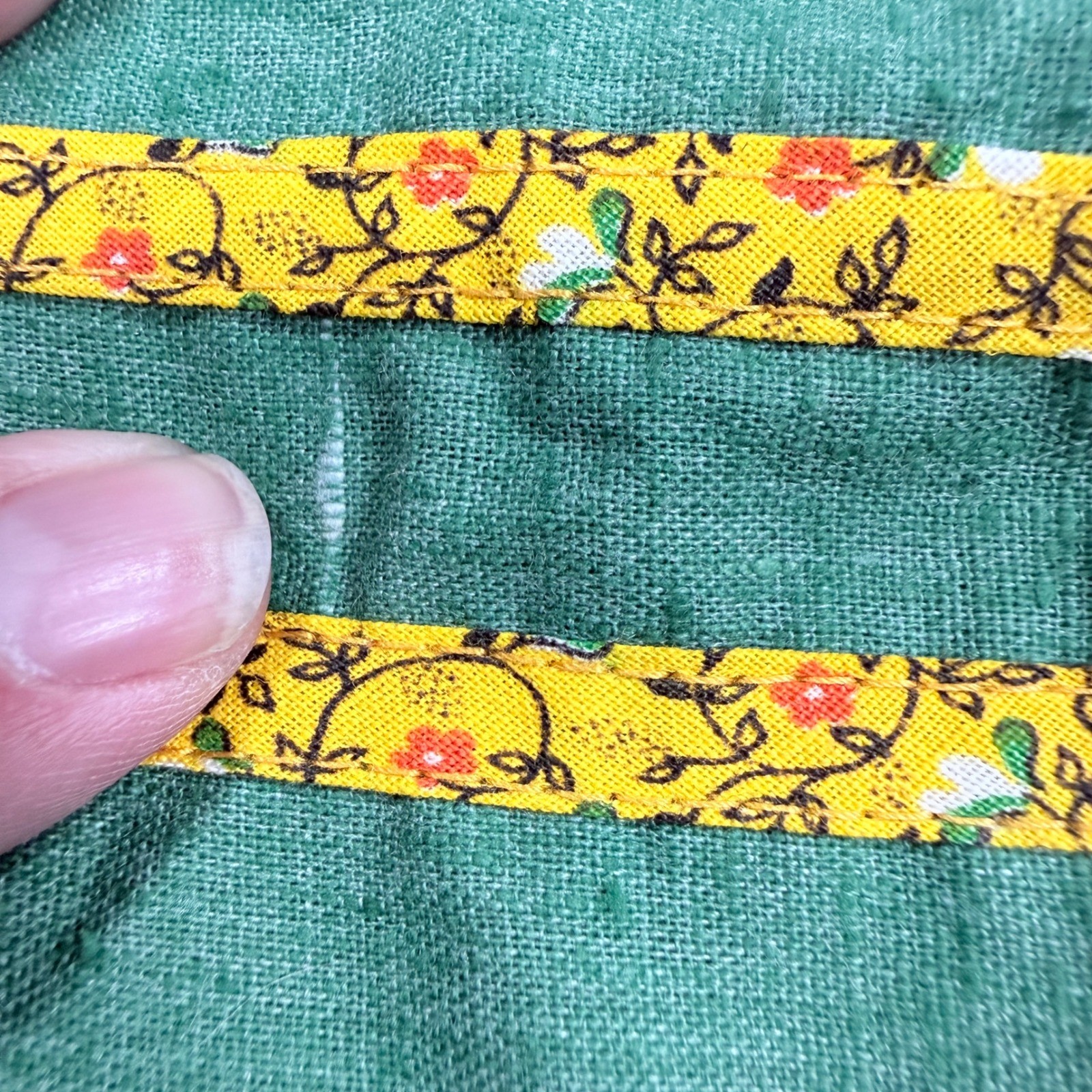 Vintage Sears Roebuck Green A-Line Skirt Floral Trim Made in USA Size 14 70s