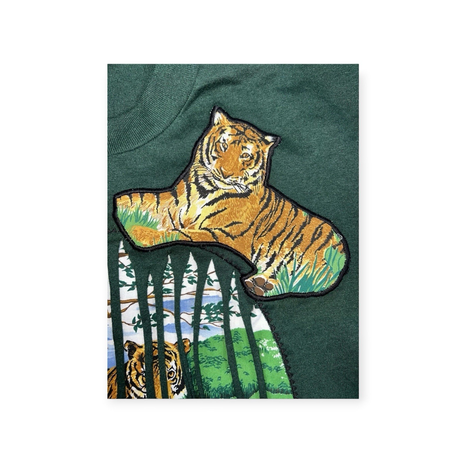 VINTAGE NEW WAVE TIGER WILD CAT PATCH T-SHIRT JUNGLE TIKI PUNK ROCK MAXIMALIST