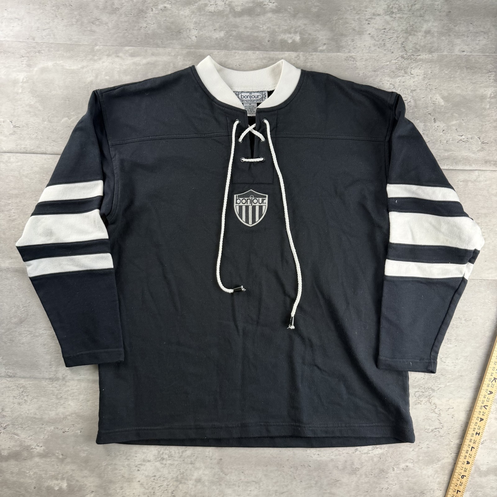 Bonjour Sporty Pullover Men’s Black Lace Up Jersey Size M 90s Hockey Style
