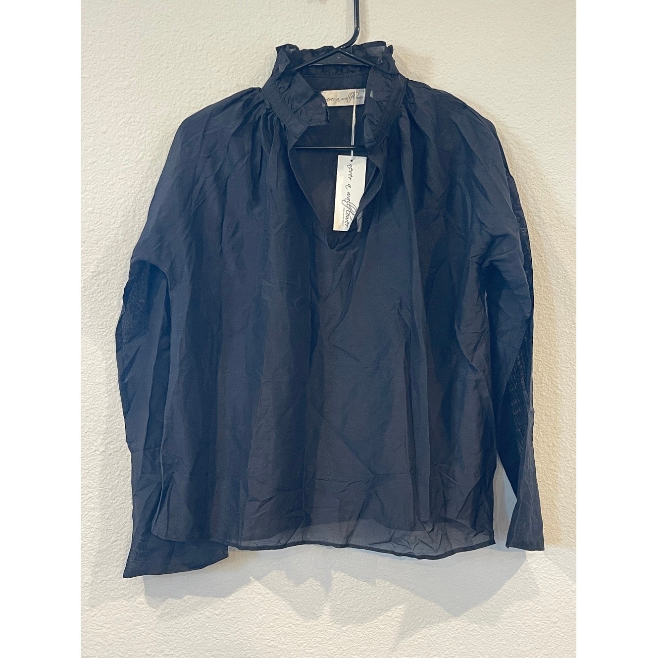 NWT Never A Wallflower Classic Black 100% Cotton Vicki Long Sleeve Top Size Med