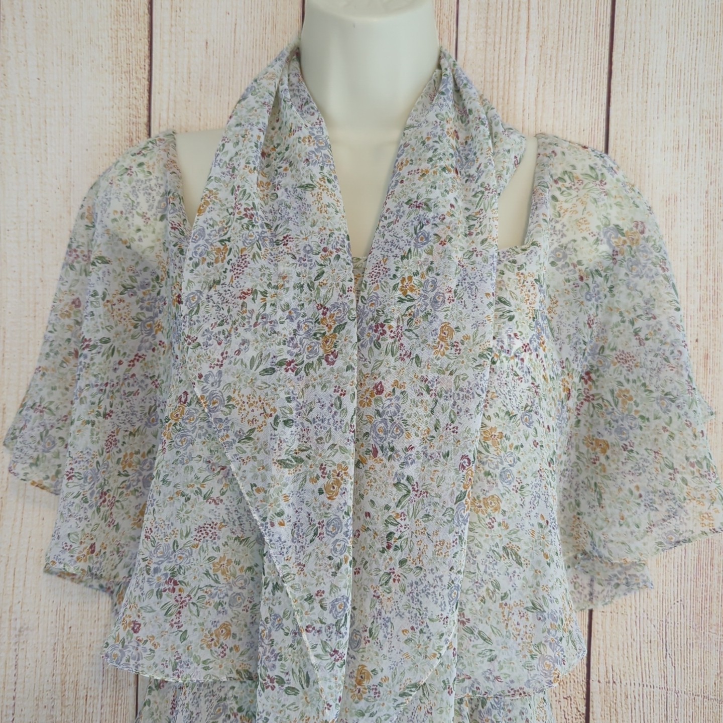 60s / 70s Vintage Marita Anthony Muto Dainty Floral Tiered Tulle Dress Small