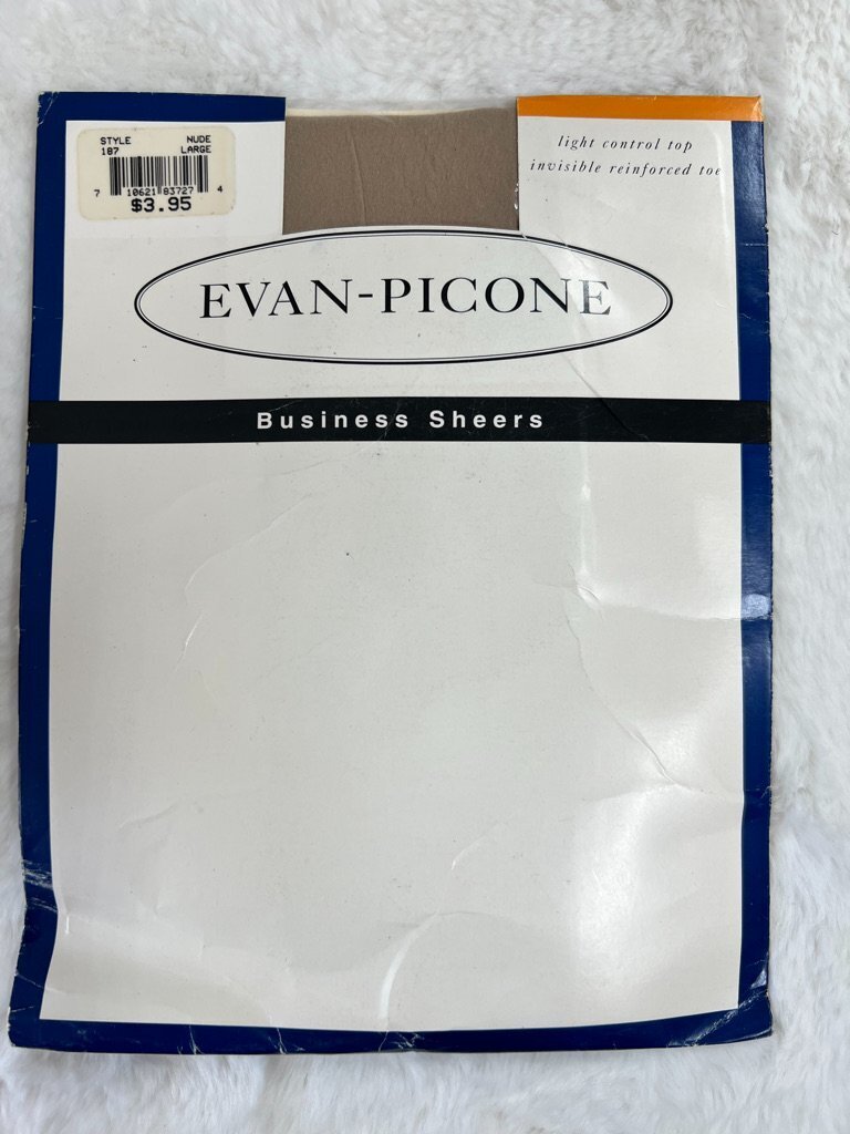 Evan Picone Business Sheer Pantyhose Nude Beige size Large Canada Vintage