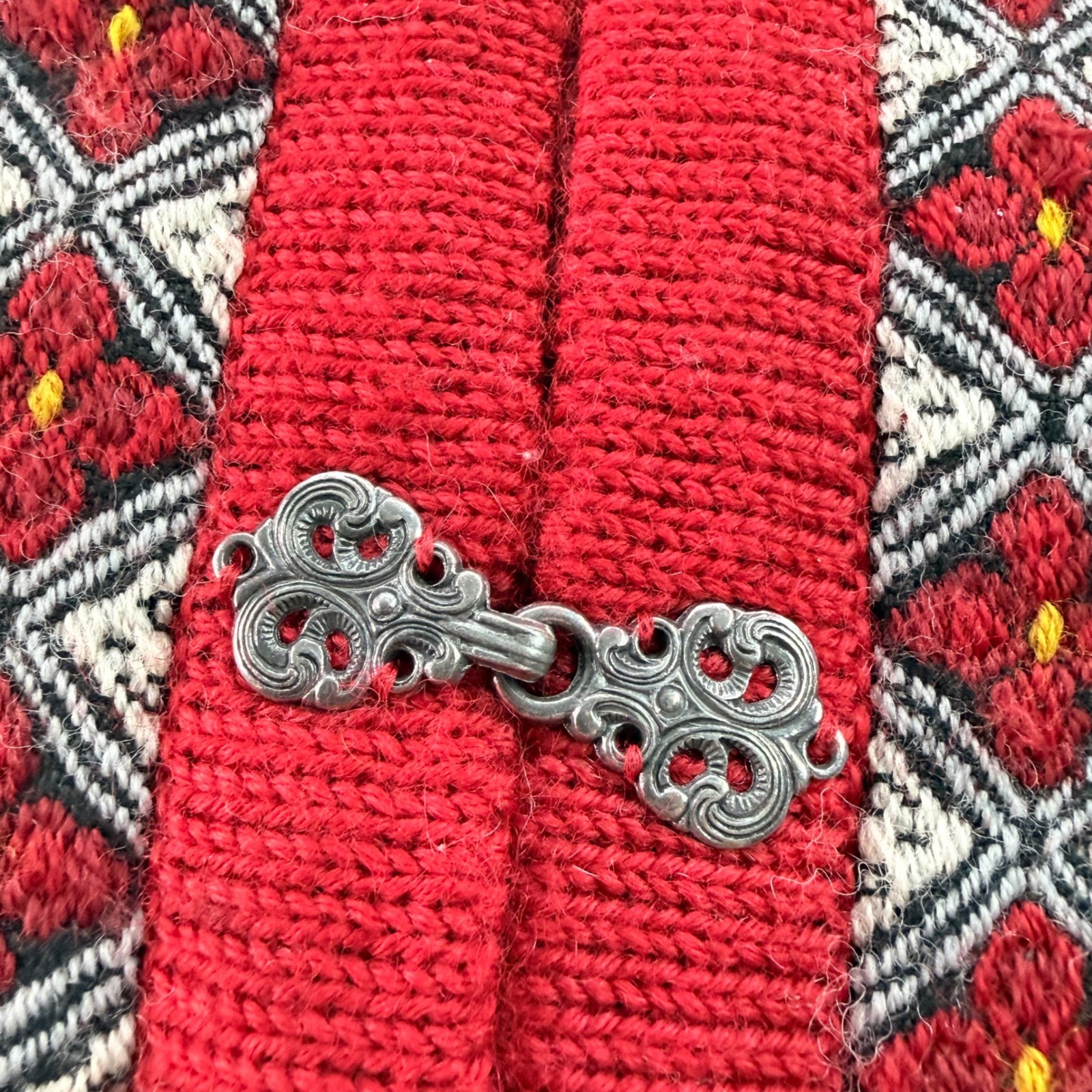 Vintage Dale of Norway NordicFair Isle Pure Wool Cardigan with Metal Clasps S