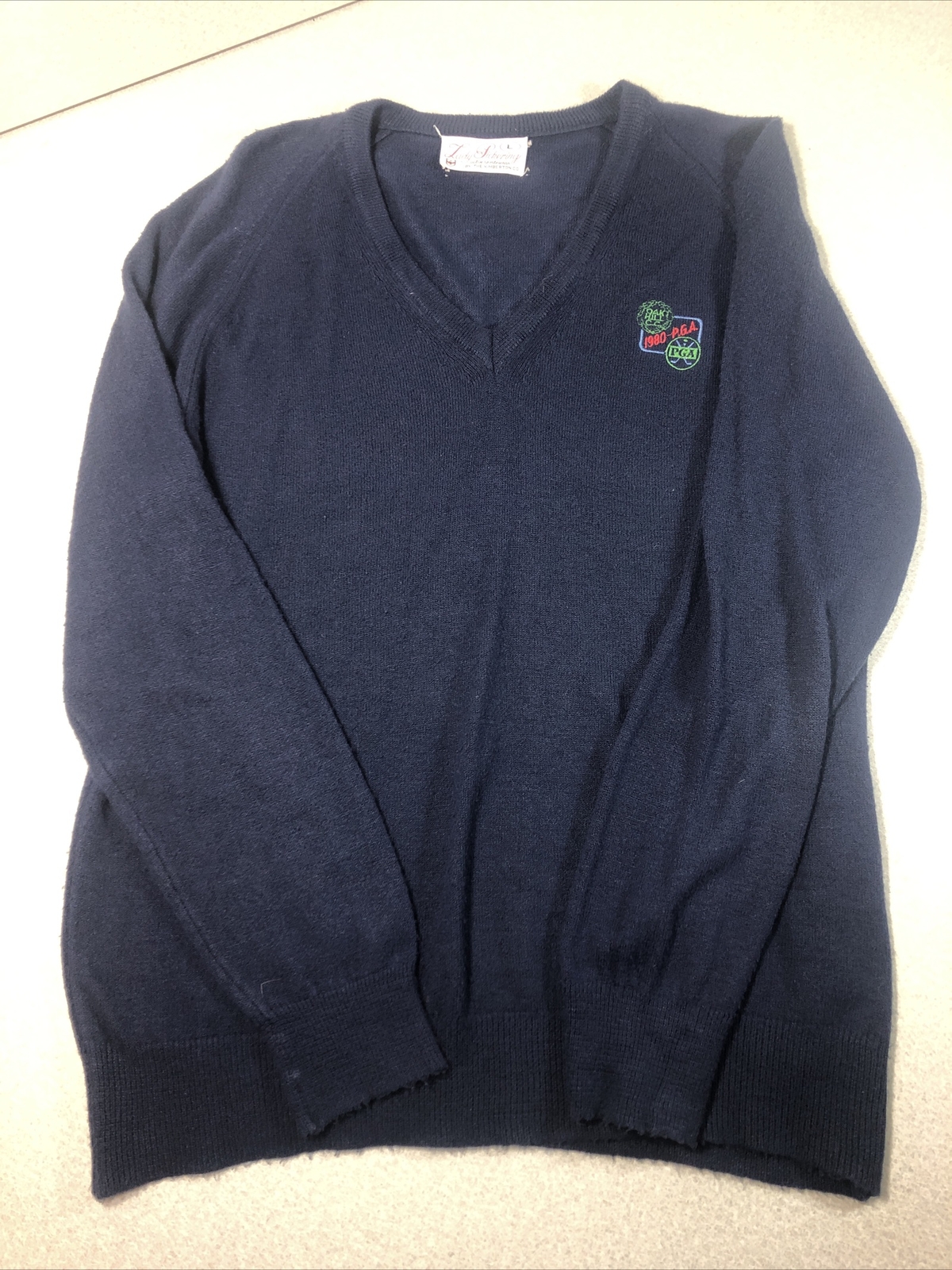 Vintage Lady Pickering L Soft Vneck Sweater 1980 PGA Oak Hill CC EUC