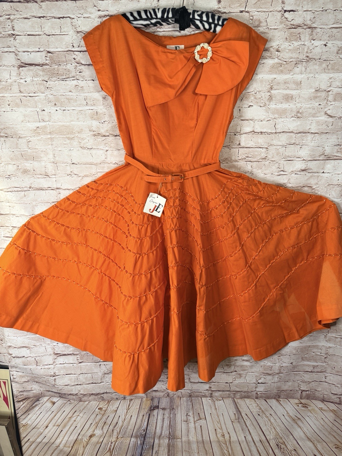 Vintage 50’s Pin Up Dress Rockabilly Full Sweep Circle Skirt Orange Small READ