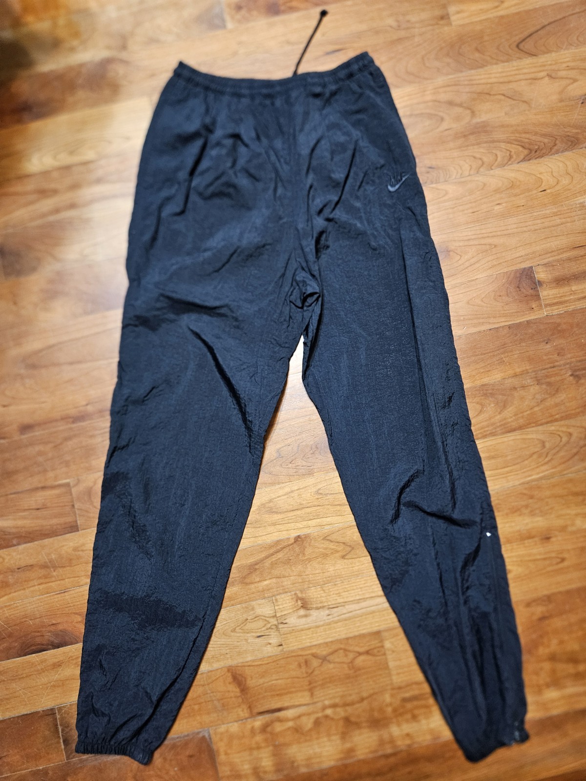 Vintage Nike Track Pants Women’s Sz Medium 8-10 Black 1990s Windbreaker Pants