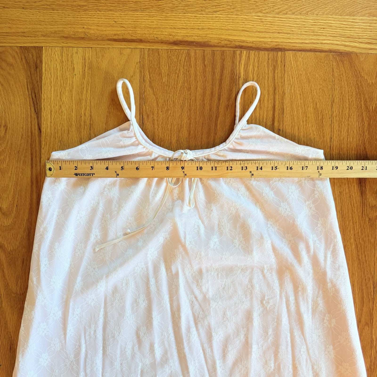 Vintage Jutime Pale Pink Floral Lace Babydoll Chemise Nightie Romantic Retro Fem