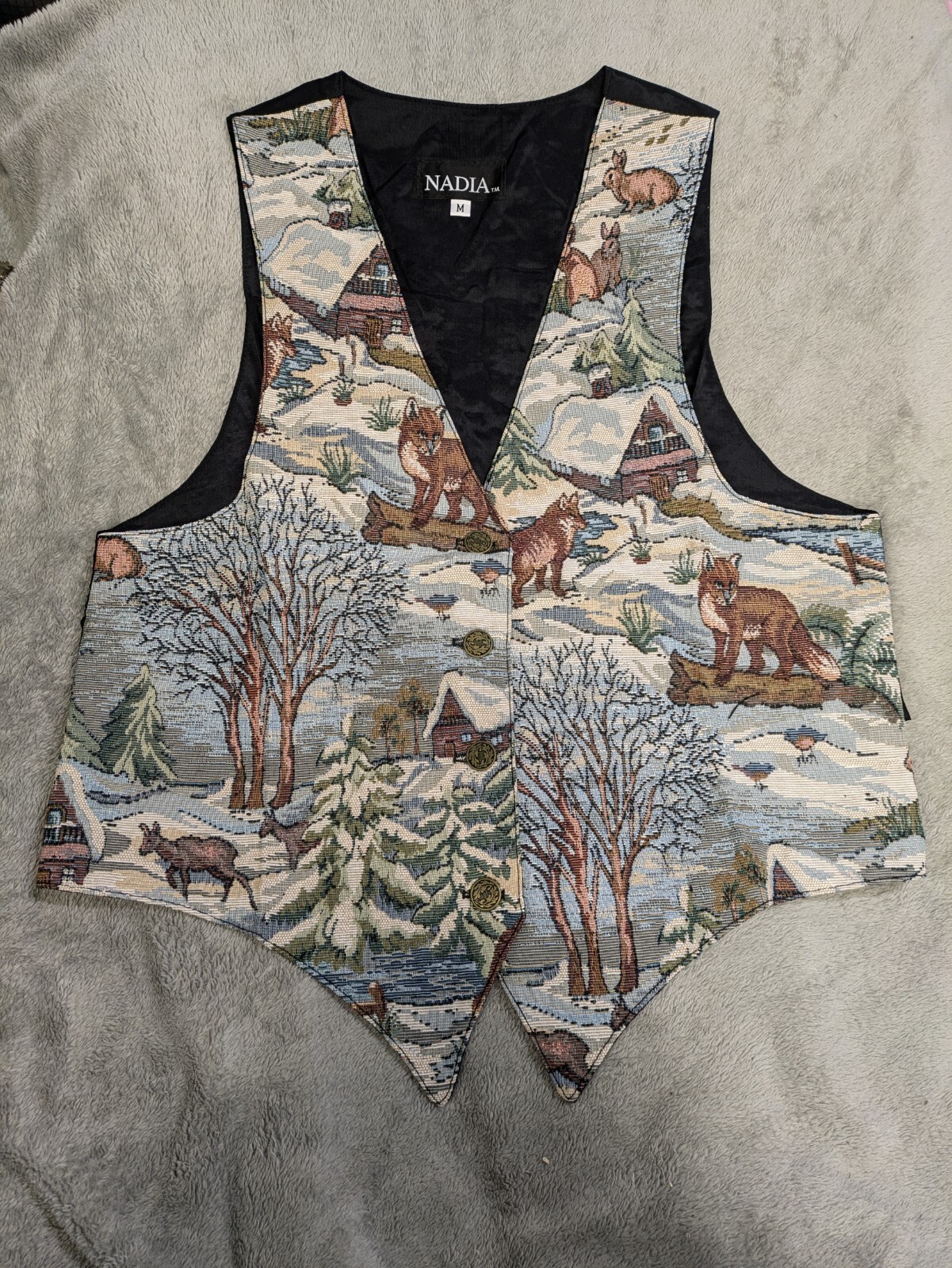 Vintage Nadia Embroidered SNOWY WOODS Tapestry Women’s MED Grandmacore Vest NEW