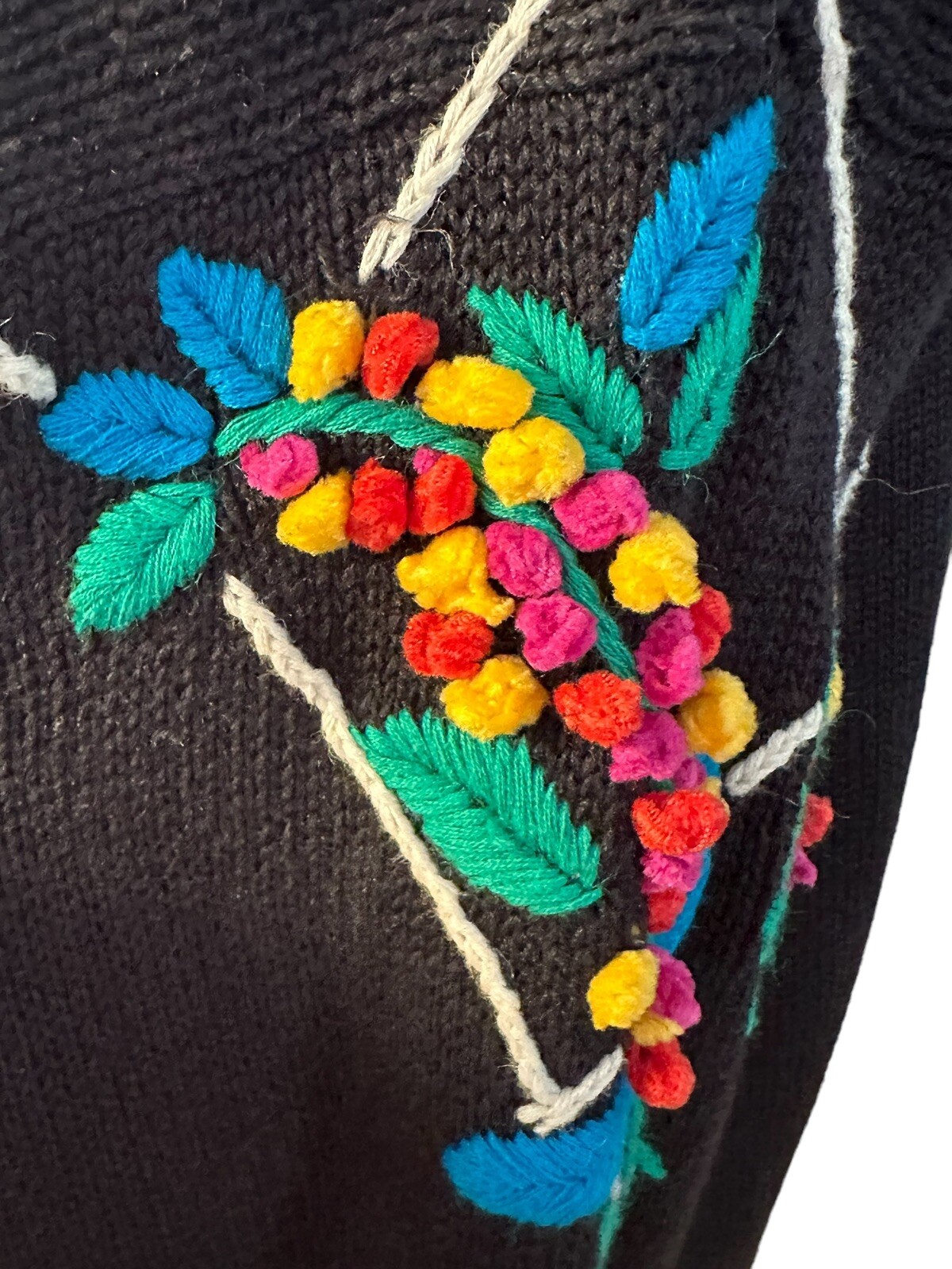 Vintage IB Diffusion Womans Black Cotton Sweater Colorful Multi Color Floral Med