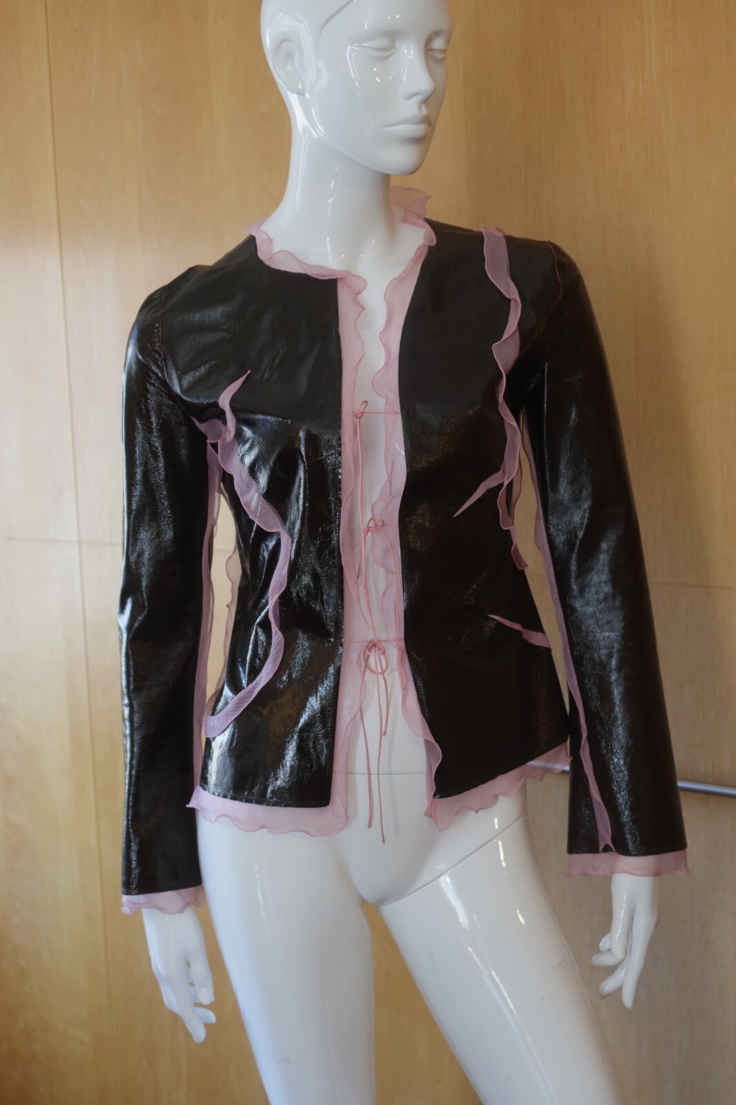 RARE Never Worn S/S 2000 Vintage Fendi by Karl Lagerfeld Patent Leather Suit 38